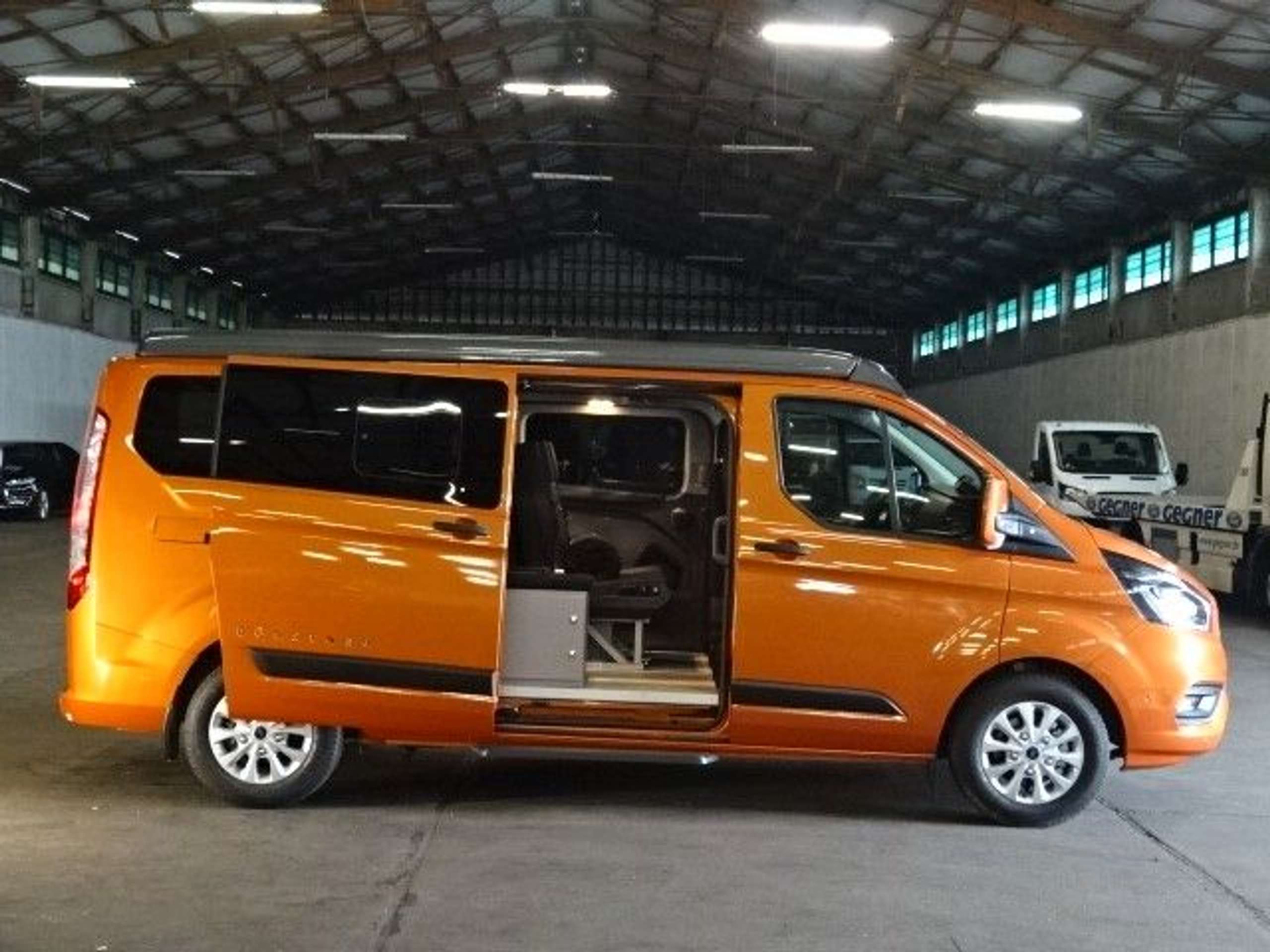 Ford - Transit Custom