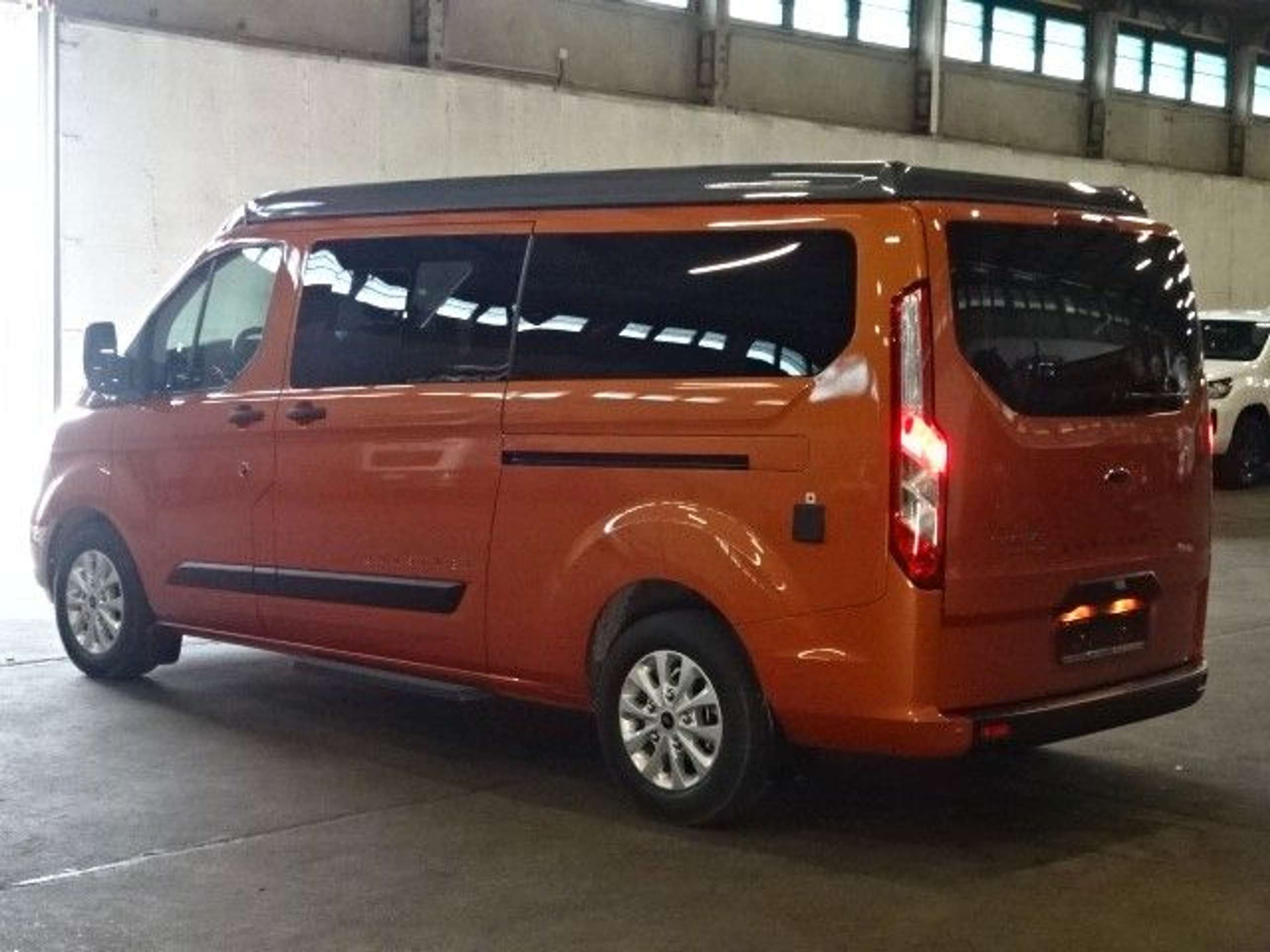 Ford - Transit Custom