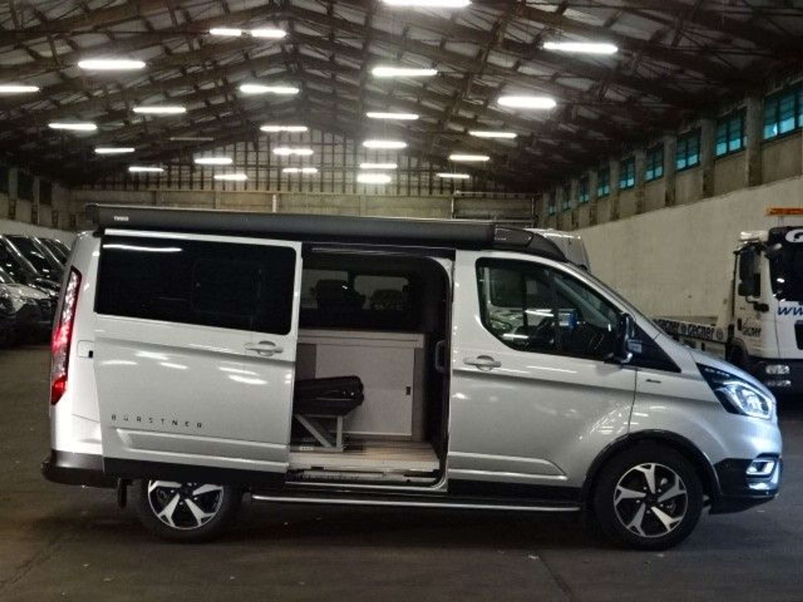 Ford - Transit Custom