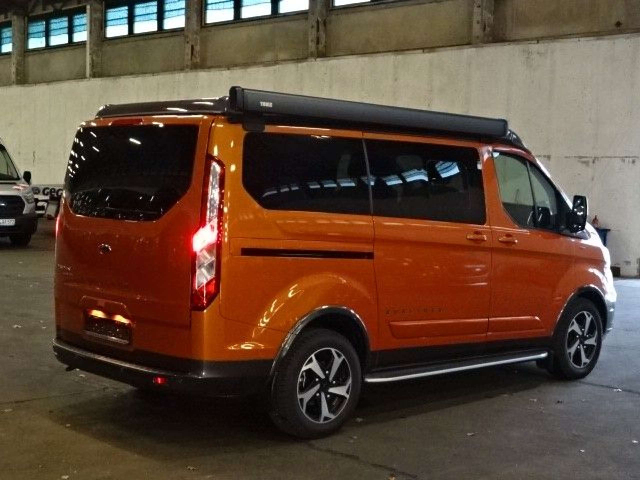 Ford - Transit Custom