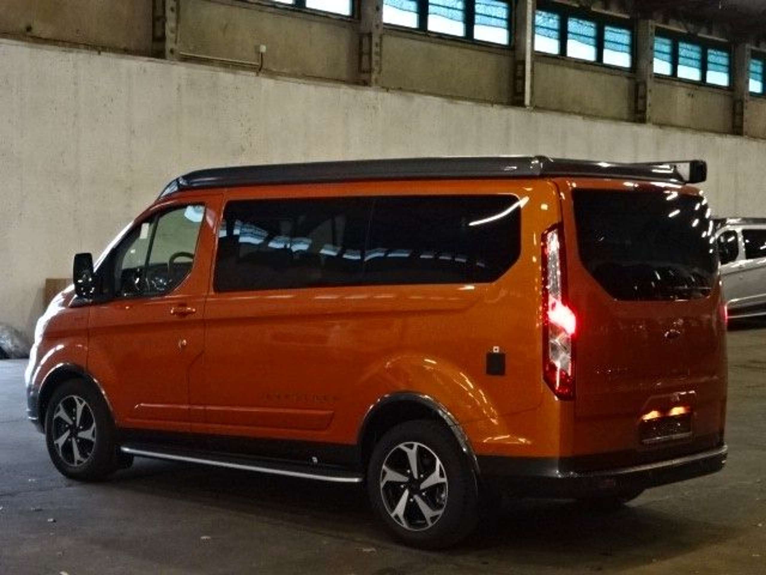 Ford - Transit Custom