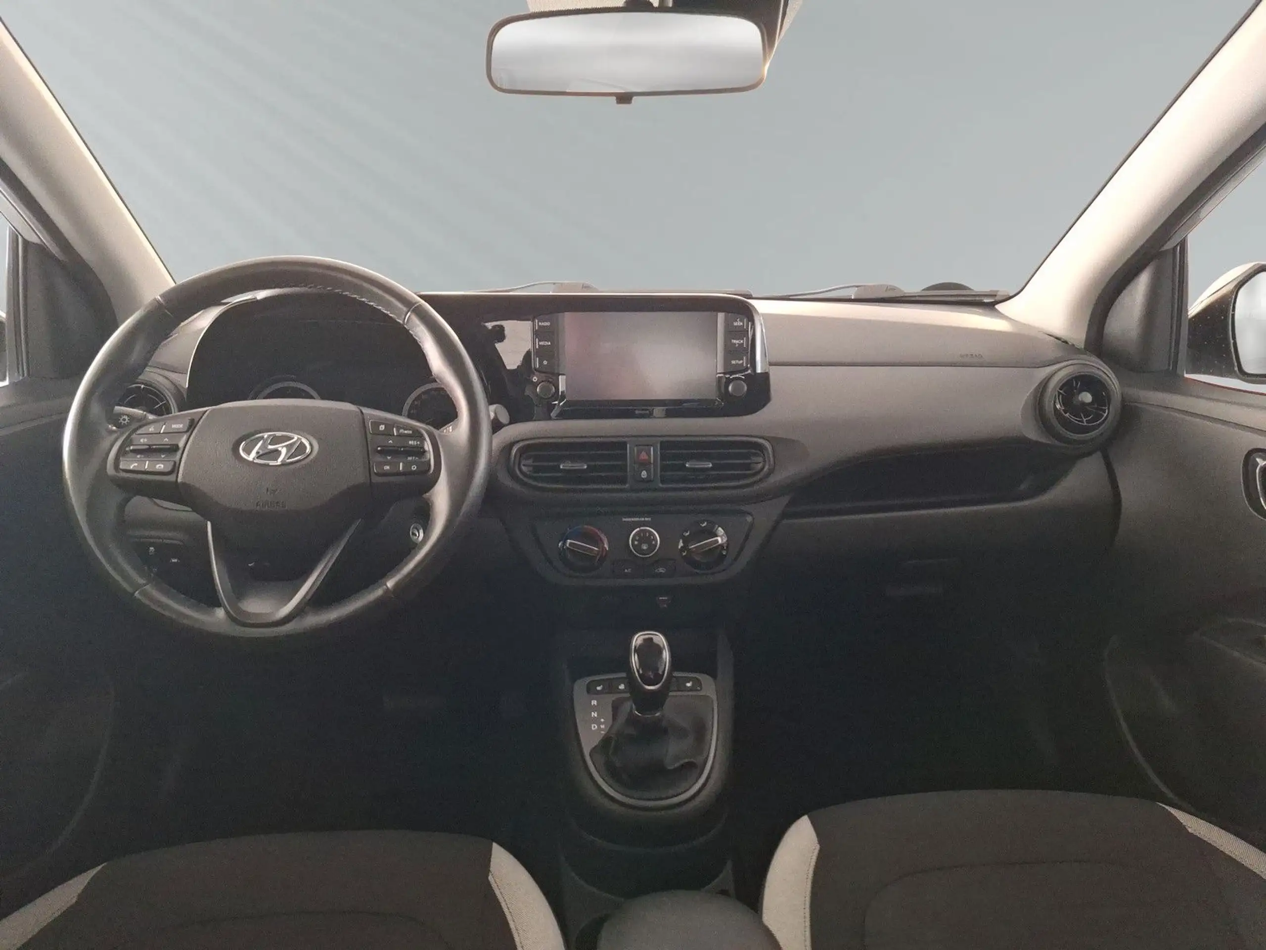 Hyundai - i10