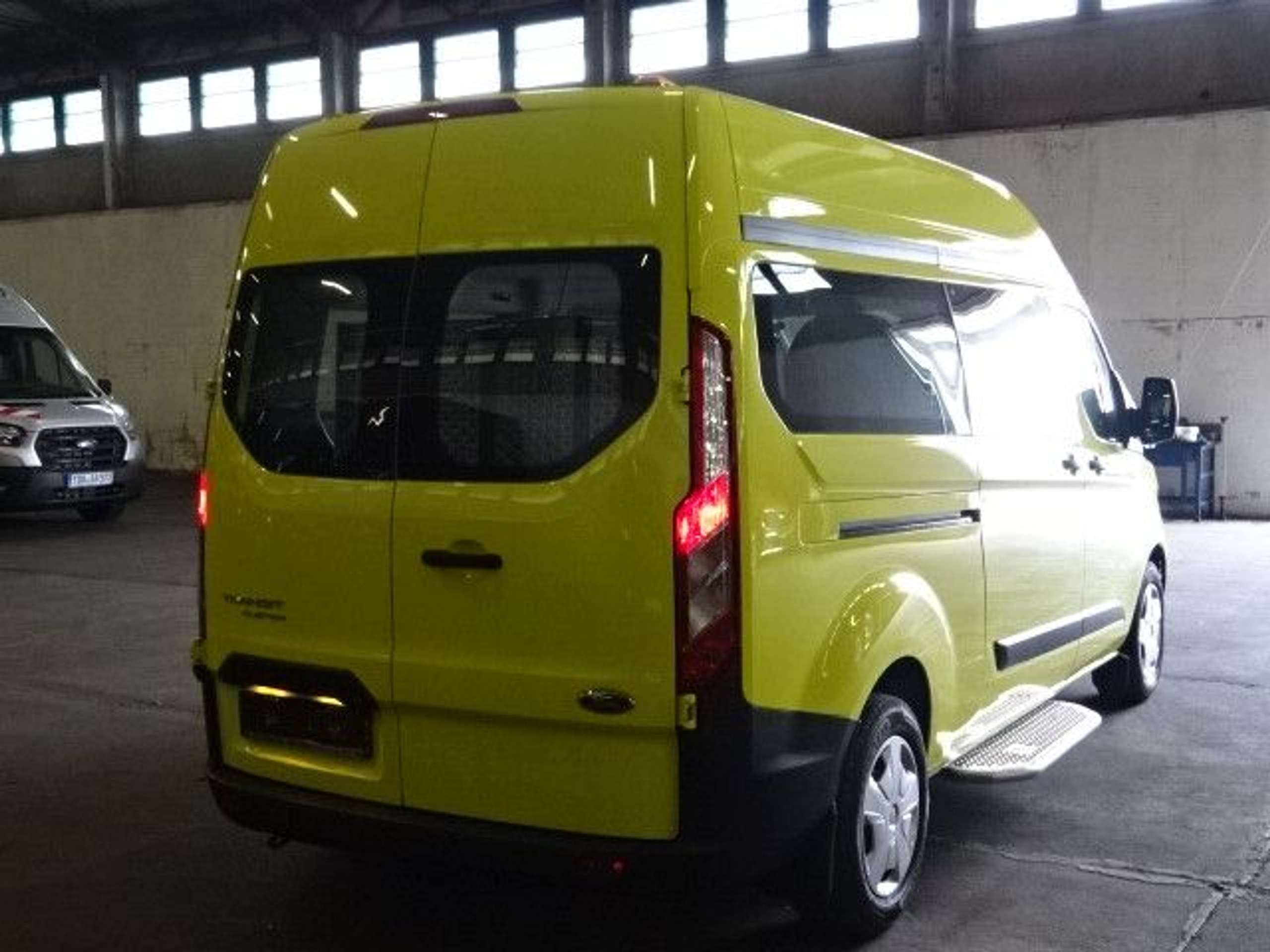 Ford - Transit Custom