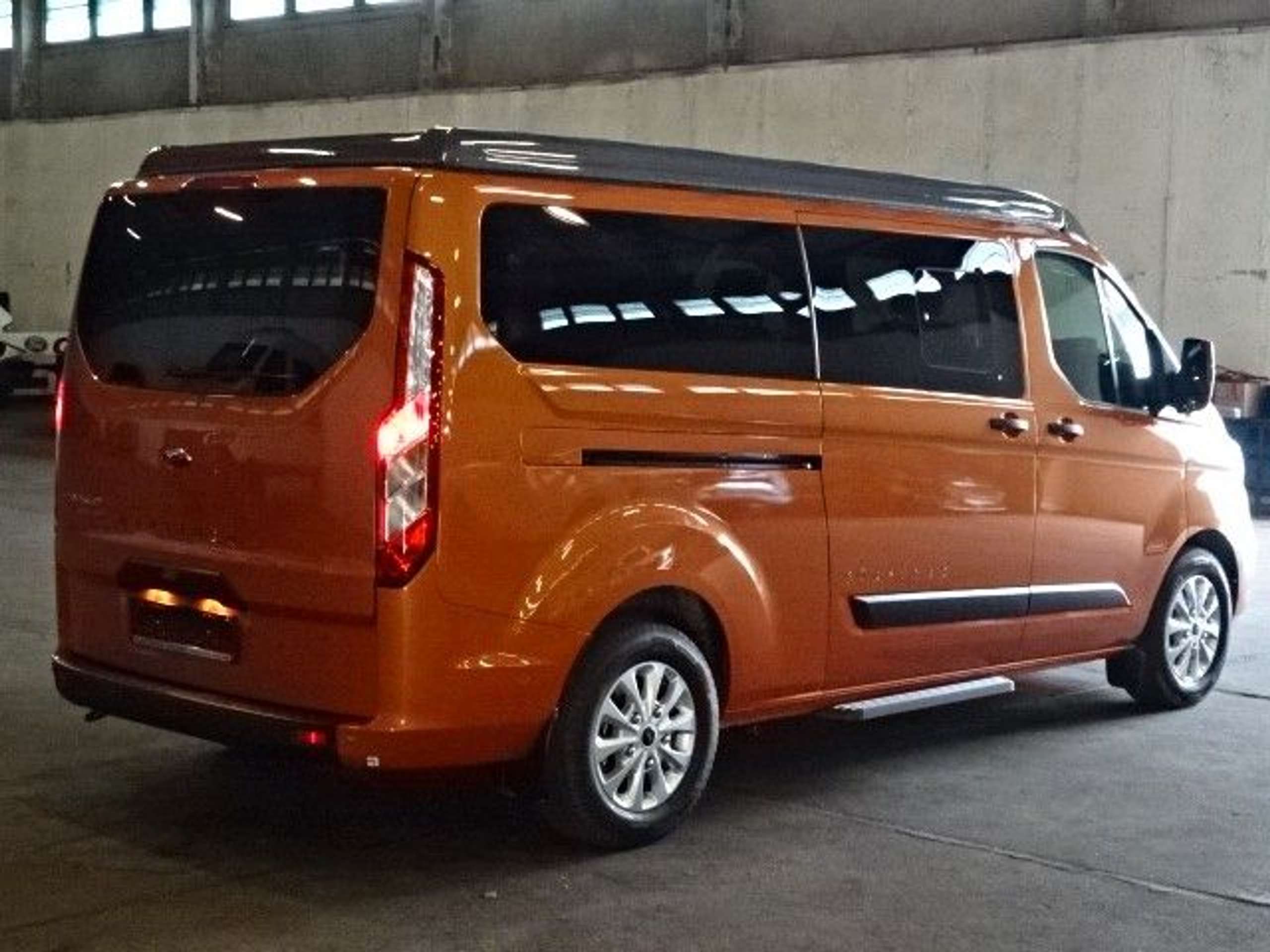 Ford - Transit Custom