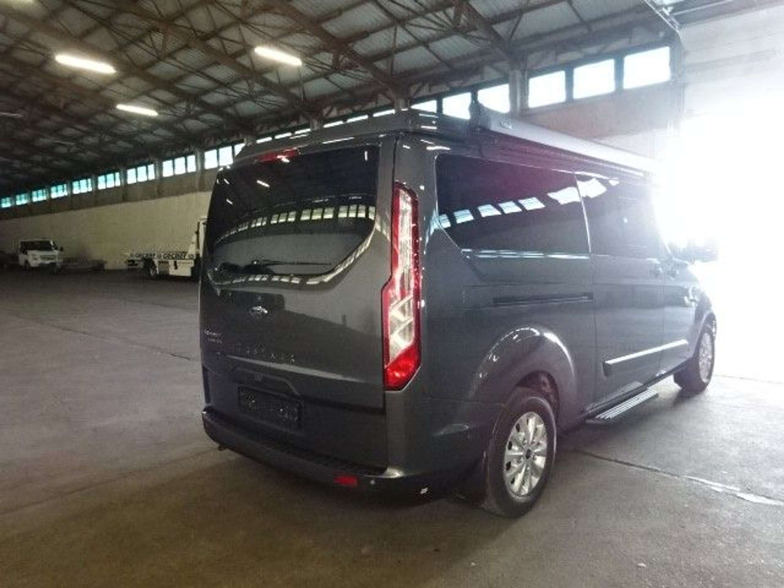 Ford - Transit Custom