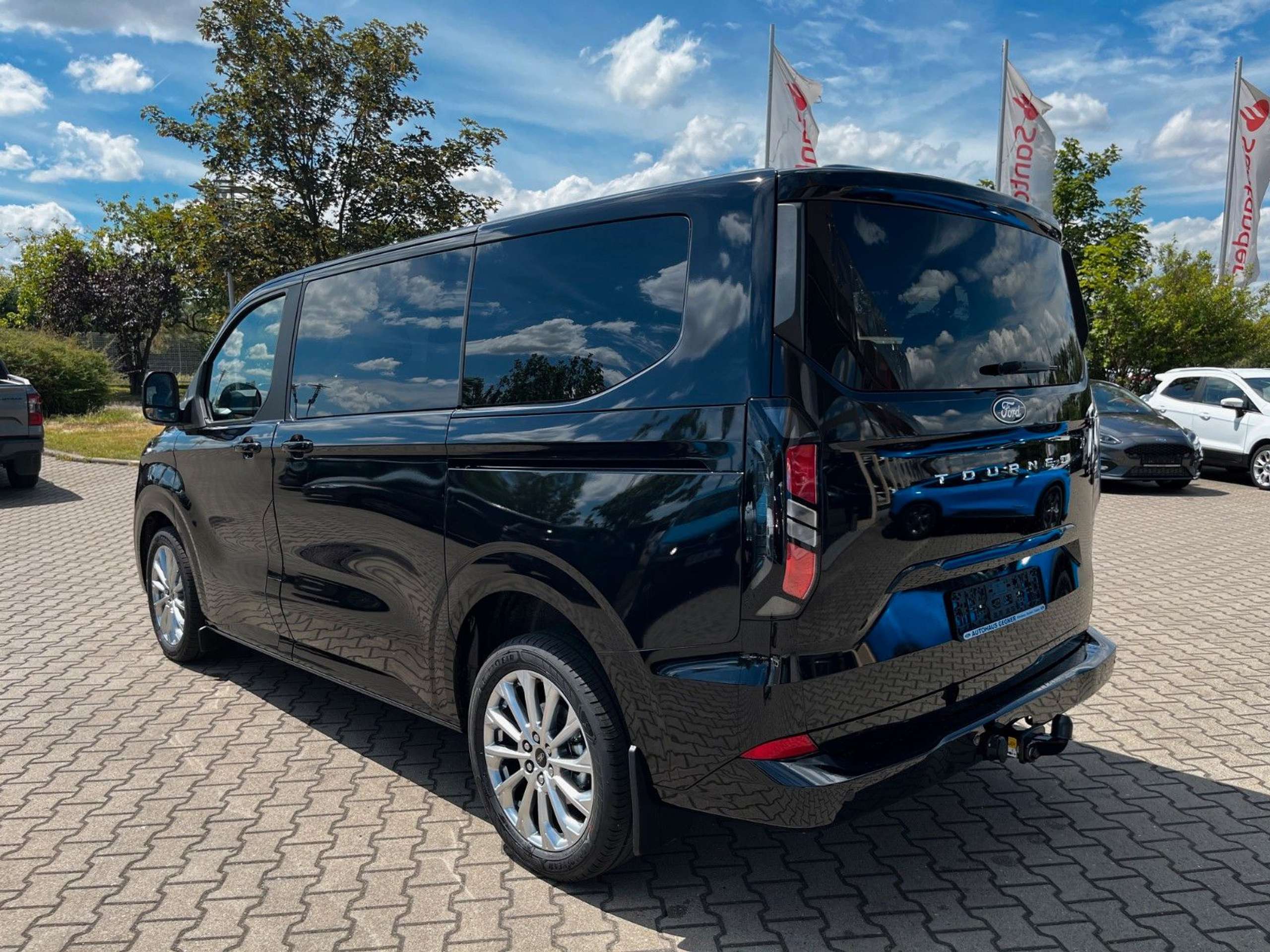 Ford - Tourneo Custom