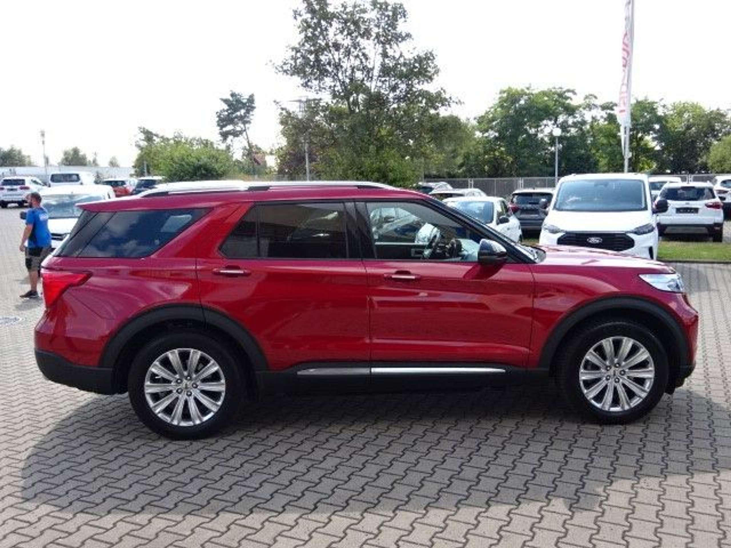 Ford - Explorer