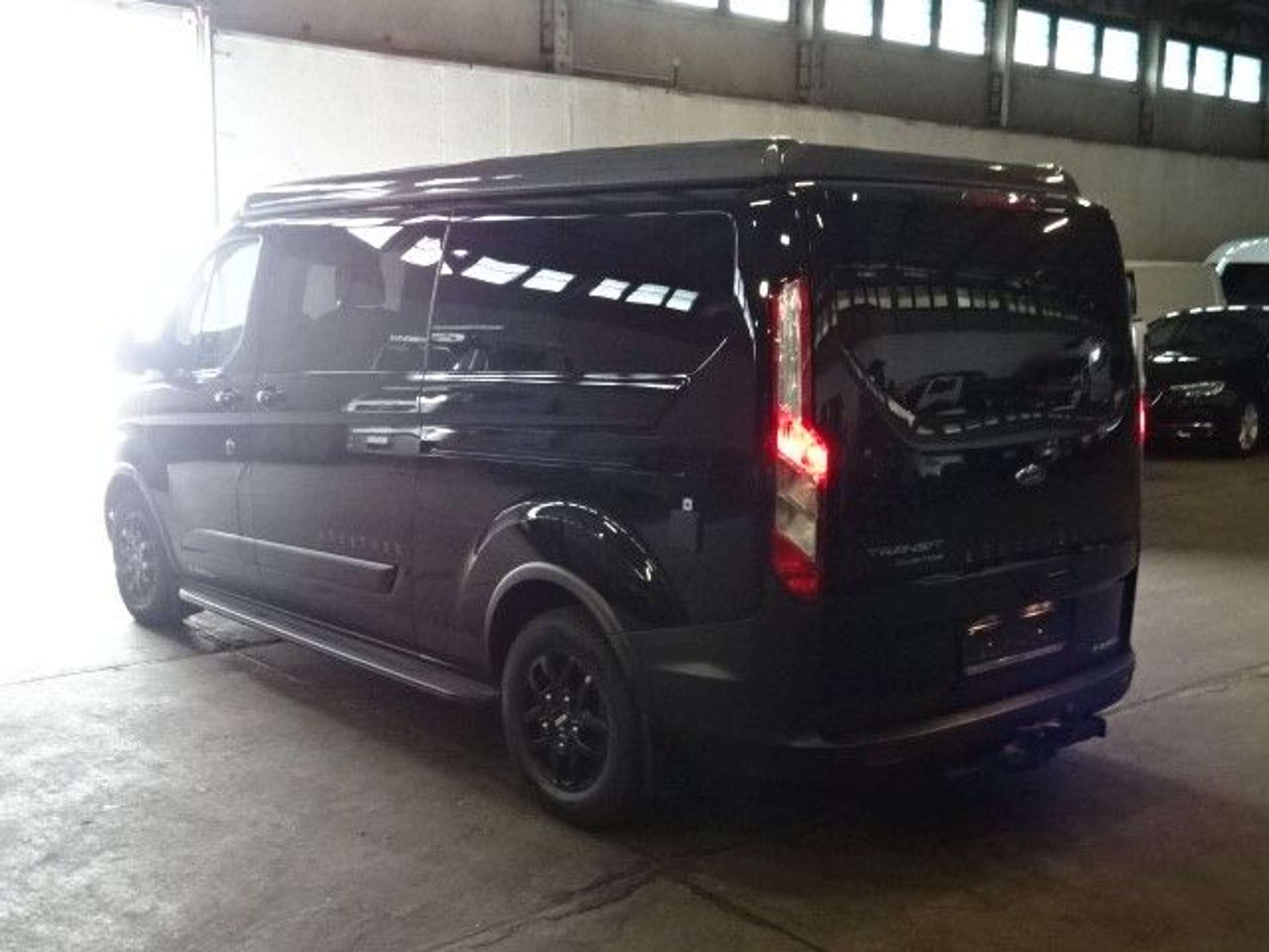 Ford - Transit Custom