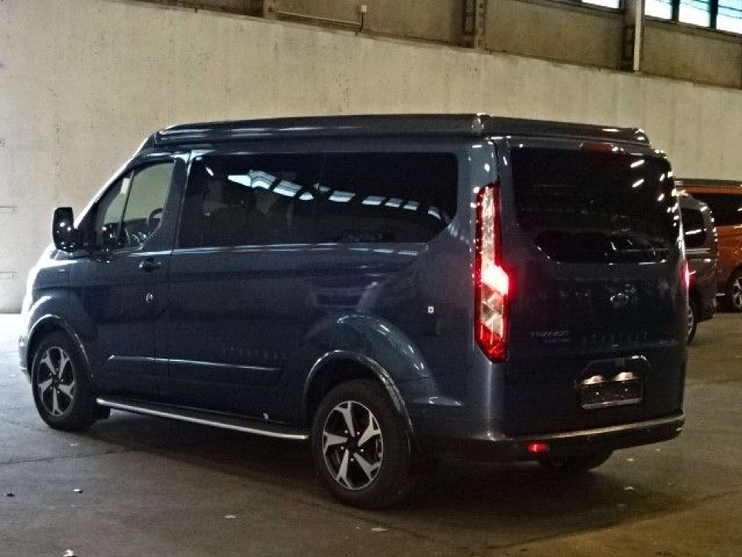 Ford - Transit Custom