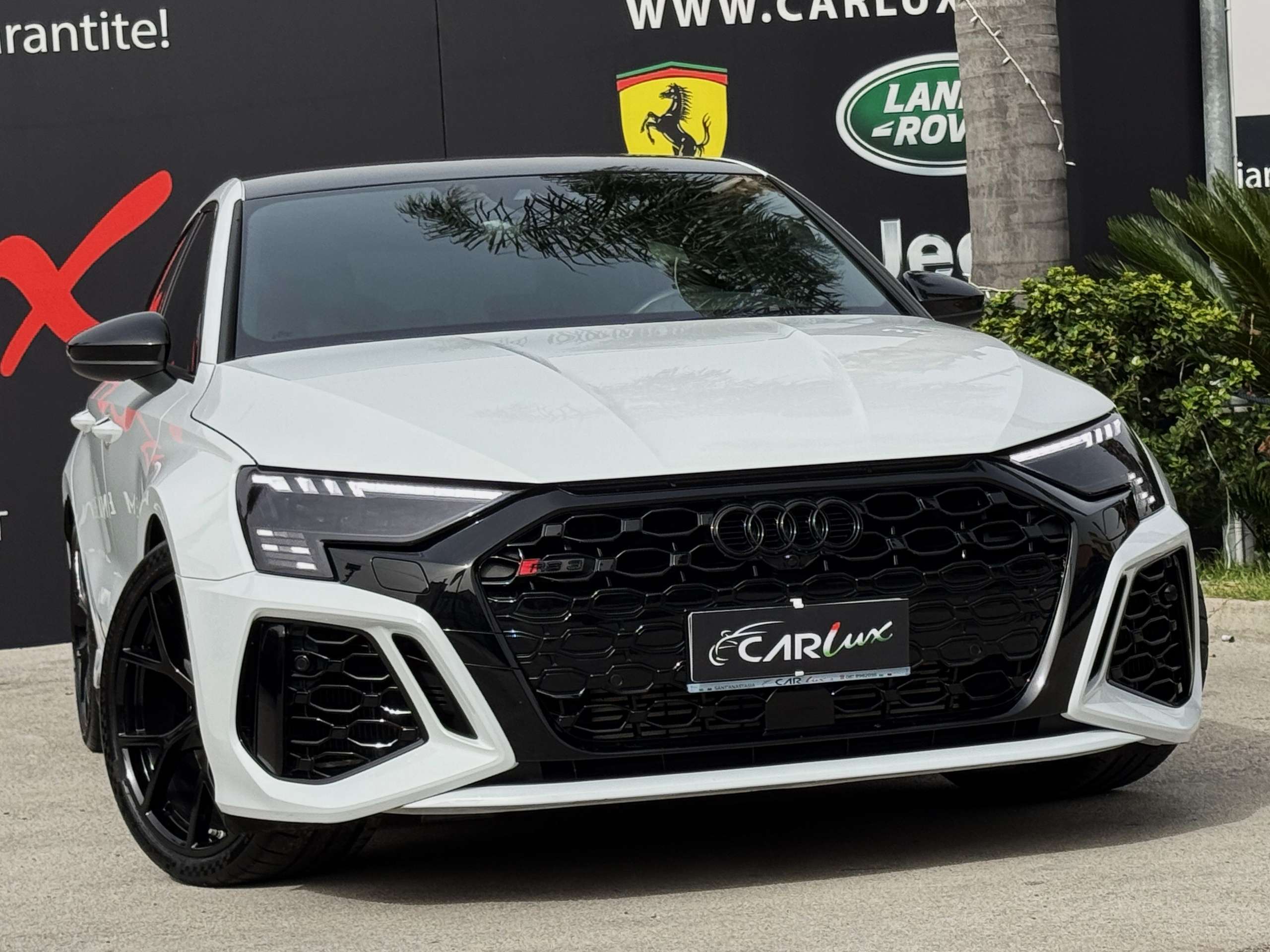 Audi - RS3