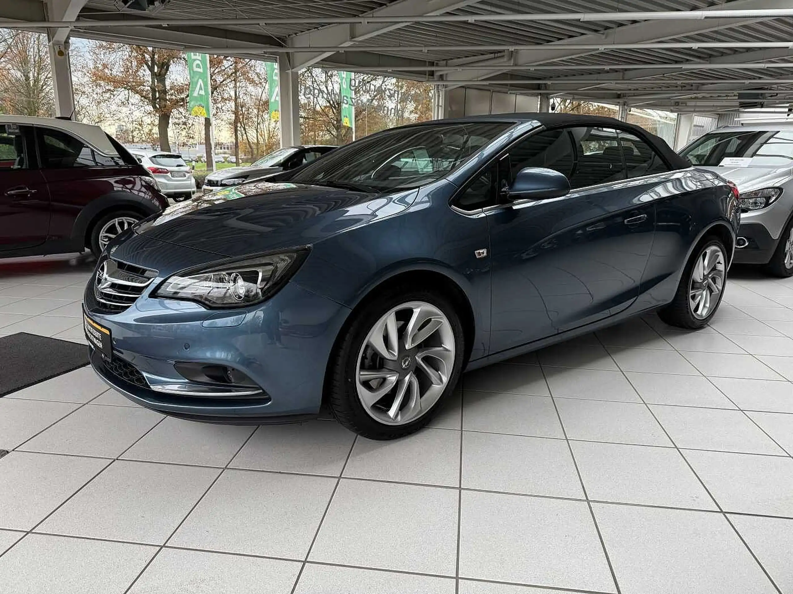 Opel - Cascada