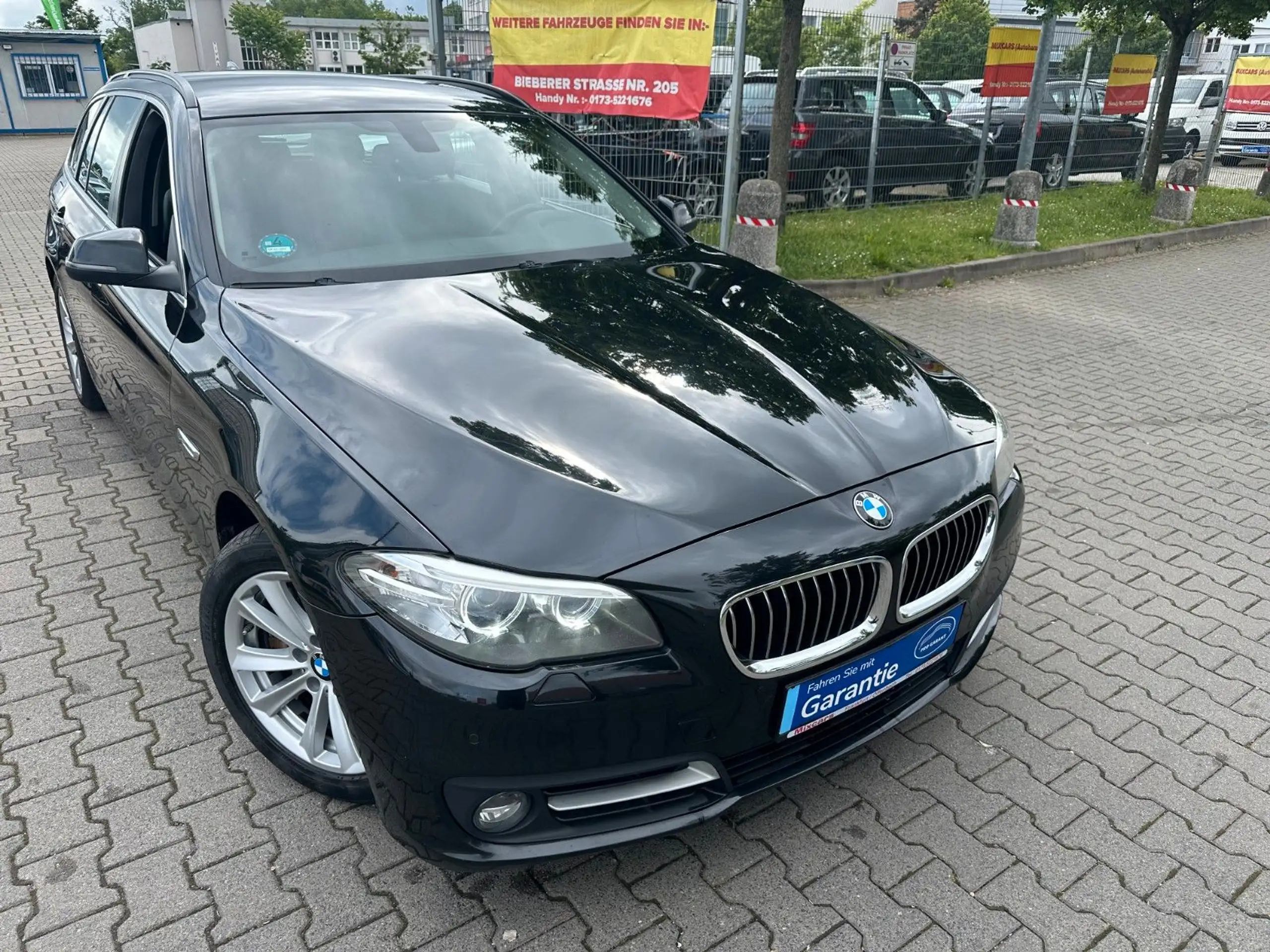 BMW - 525