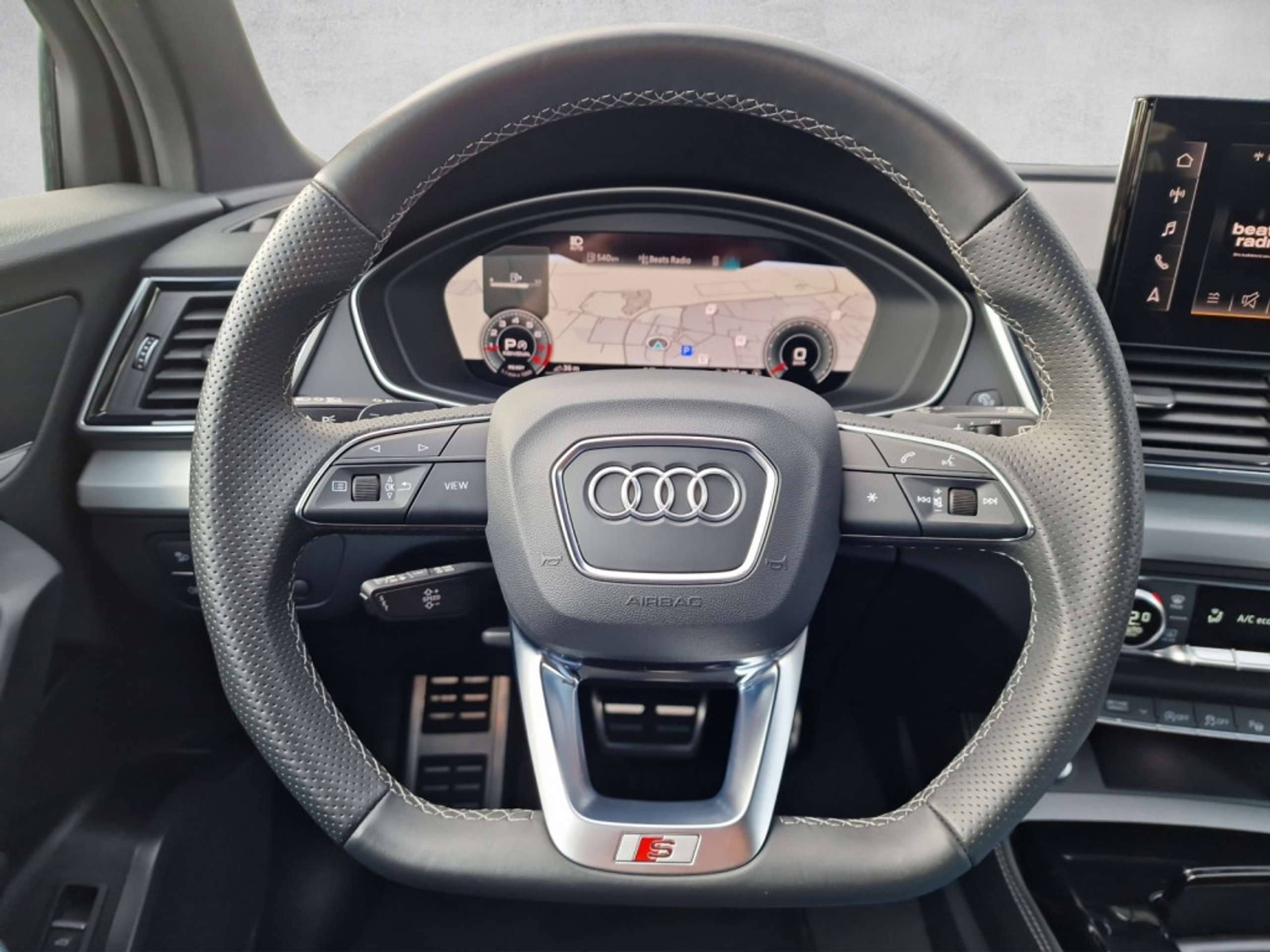 Audi - Q5