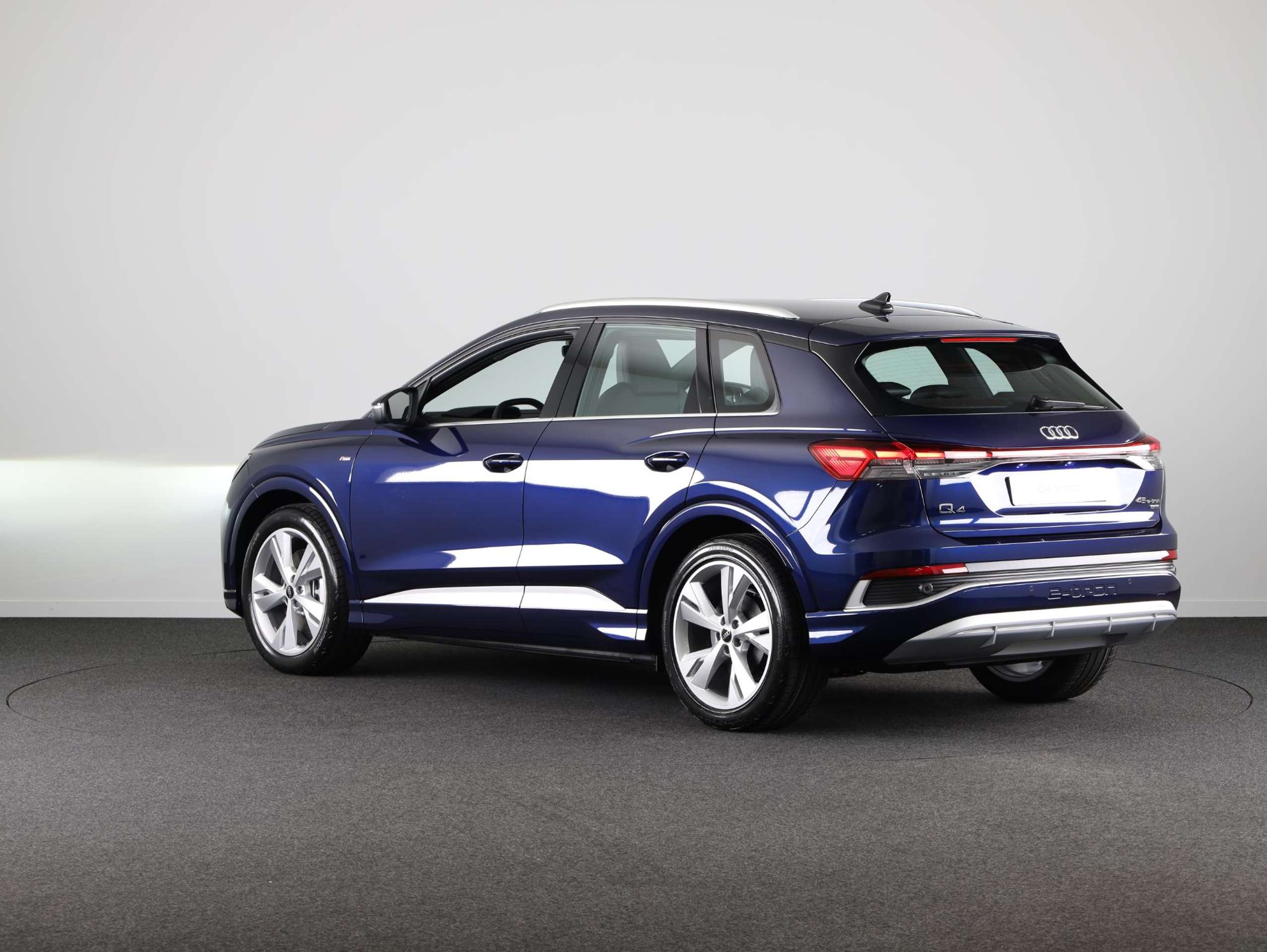 Audi - Q4 e-tron