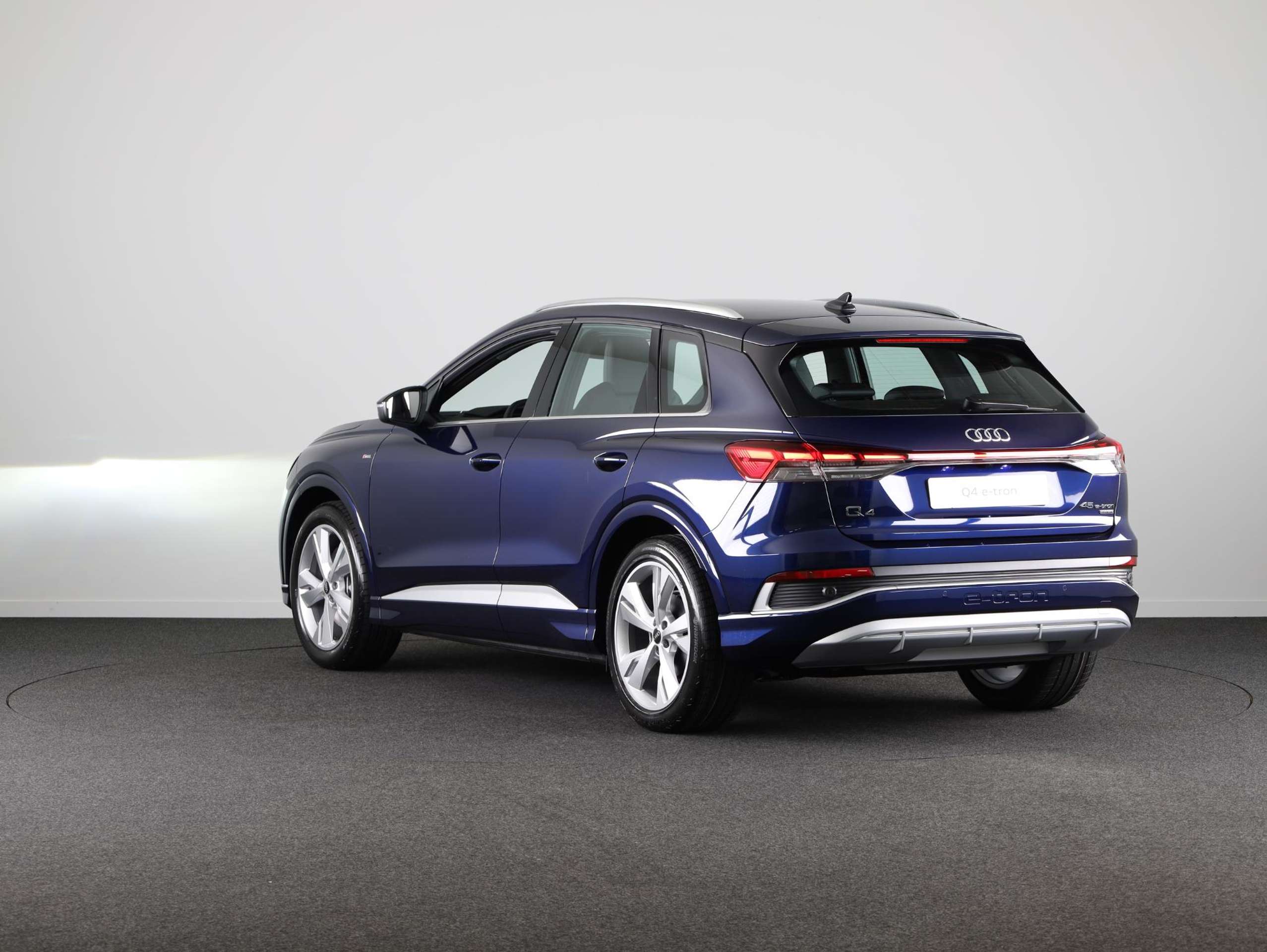 Audi - Q4 e-tron