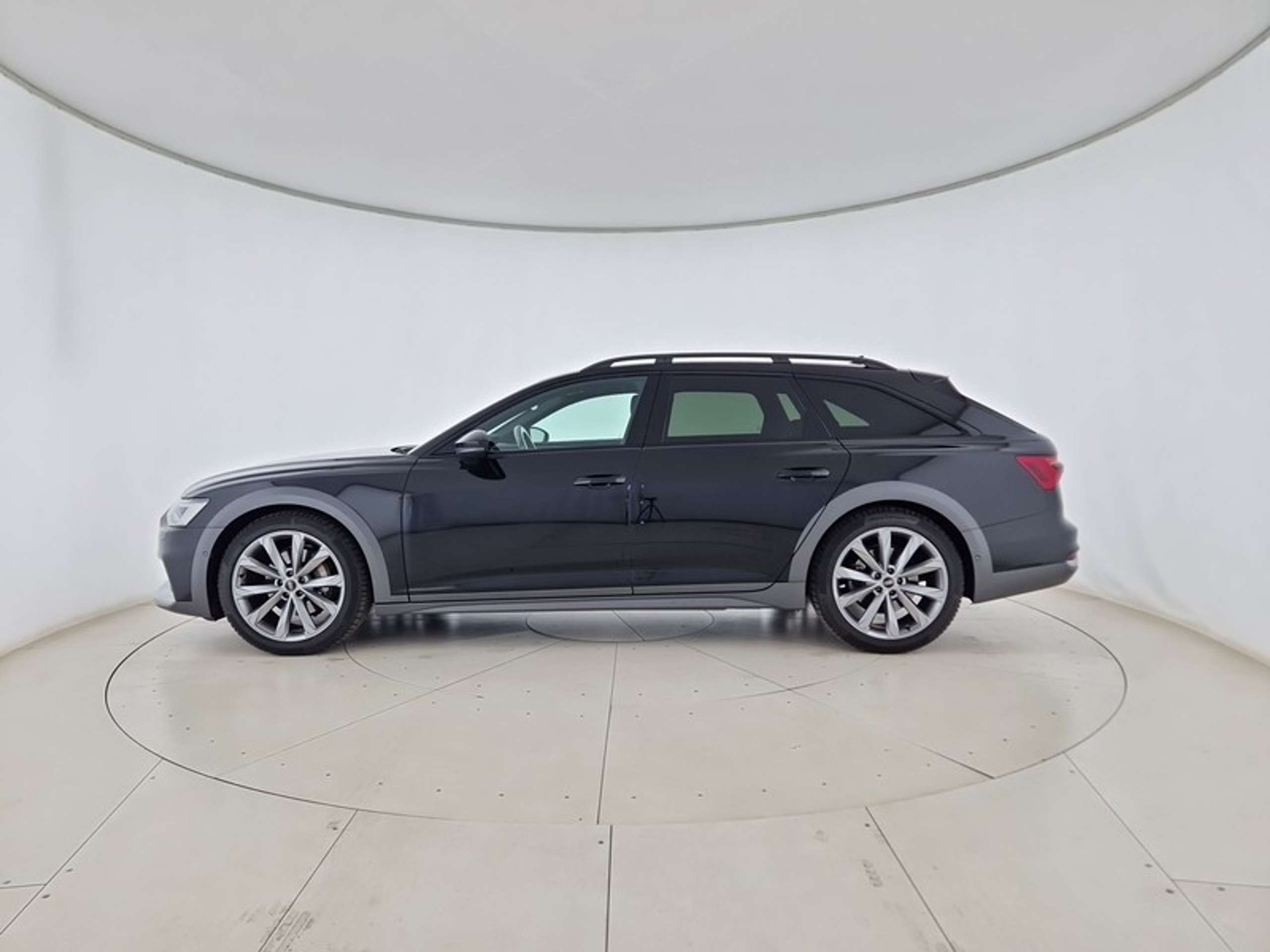 Audi - A6 allroad