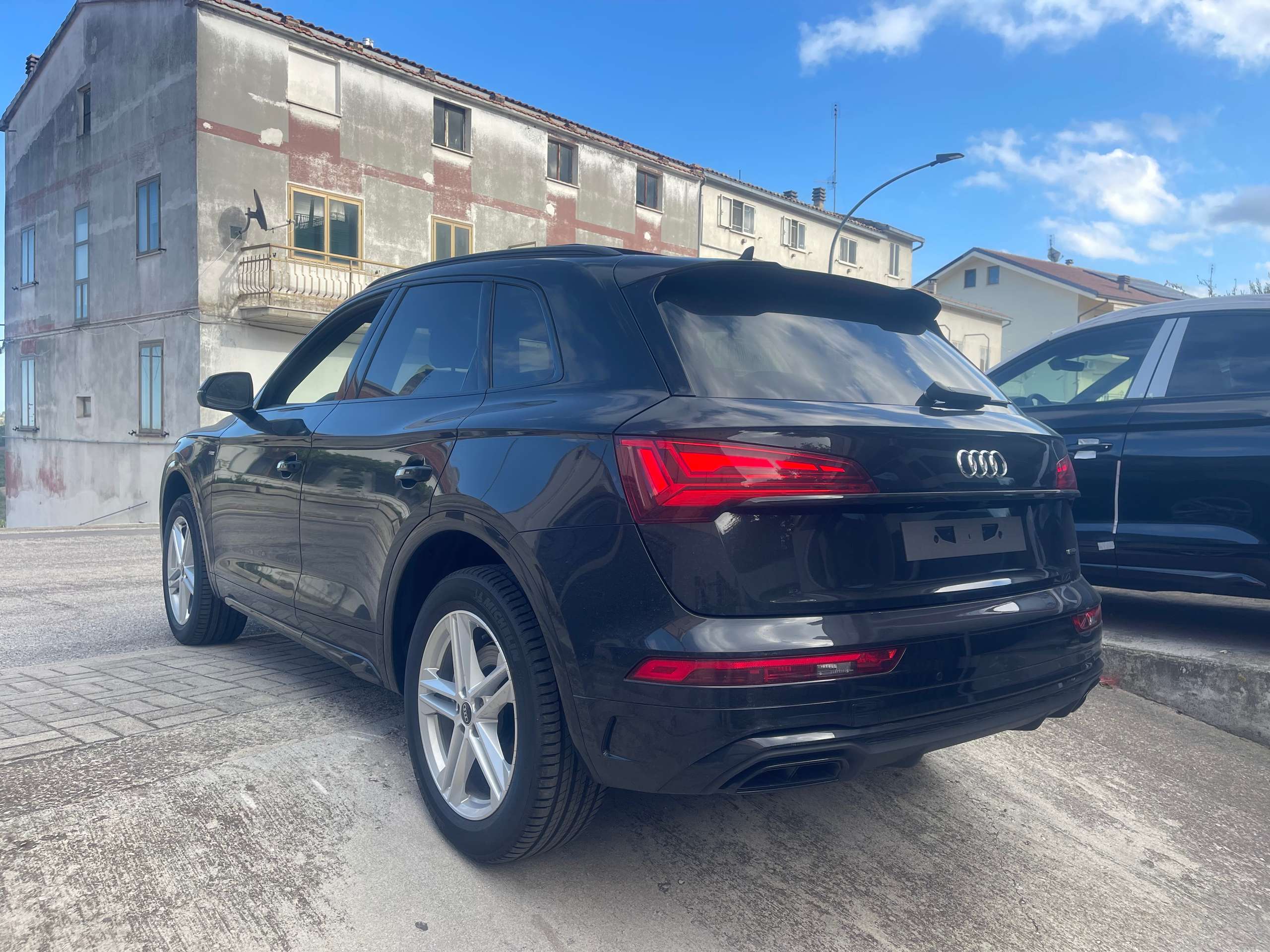 Audi - Q5