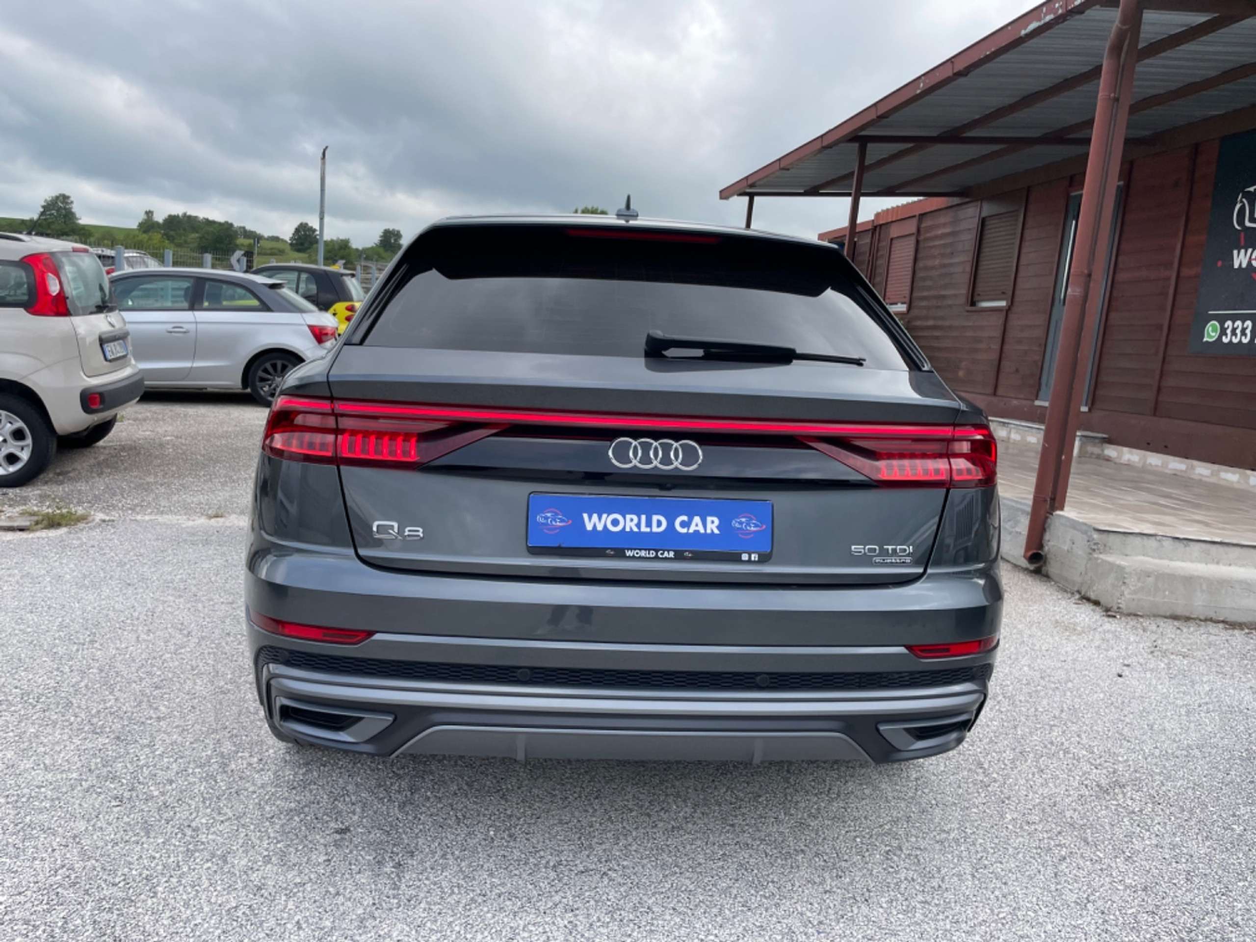 Audi - Q8