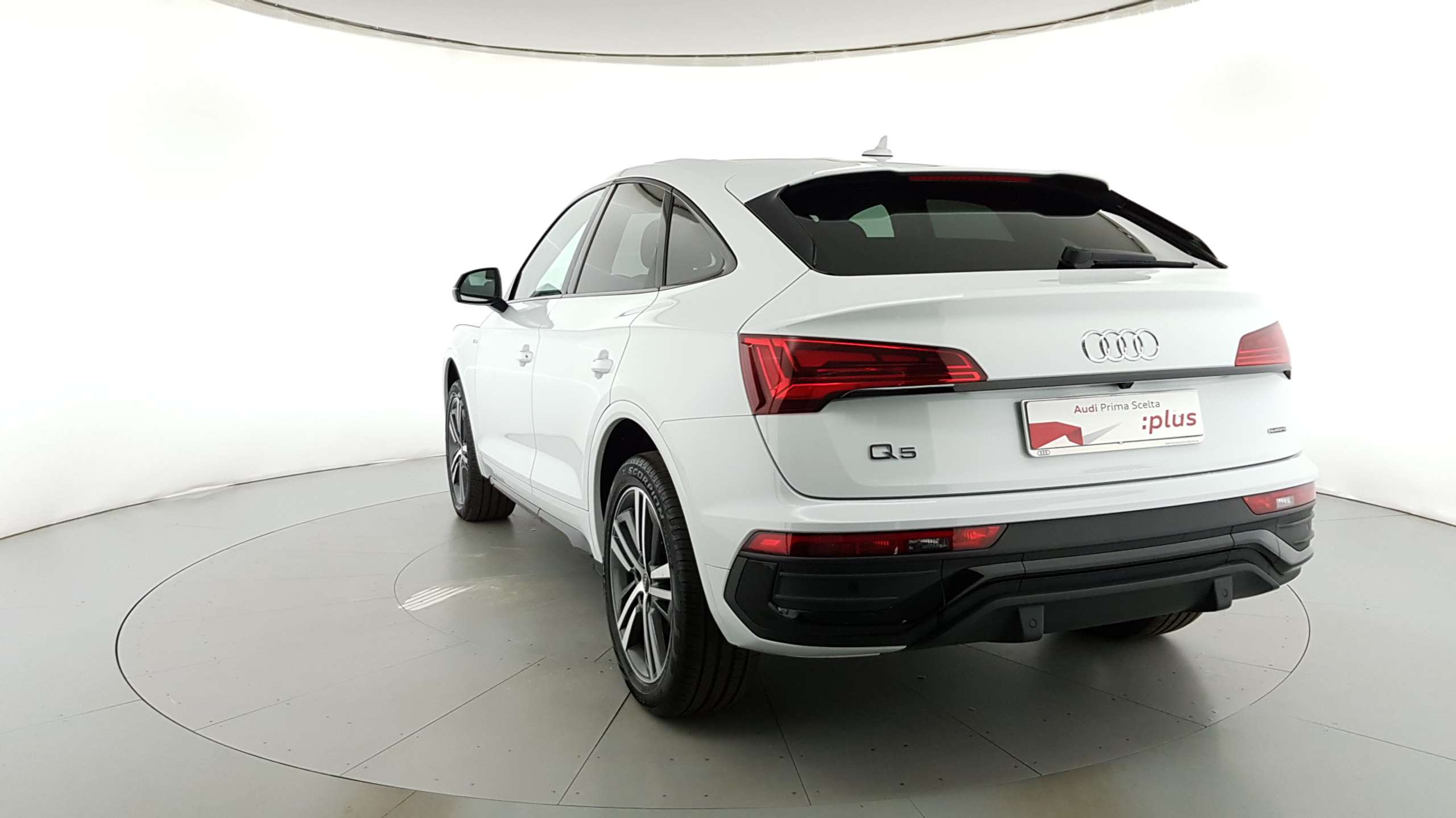 Audi - Q5