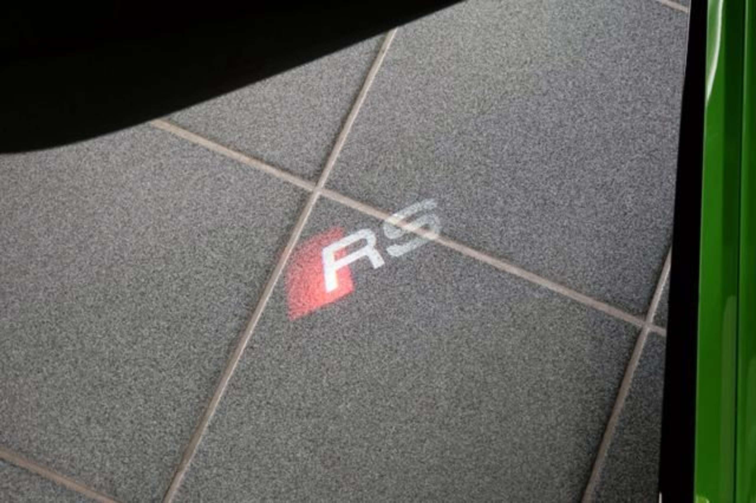 Audi - RS3