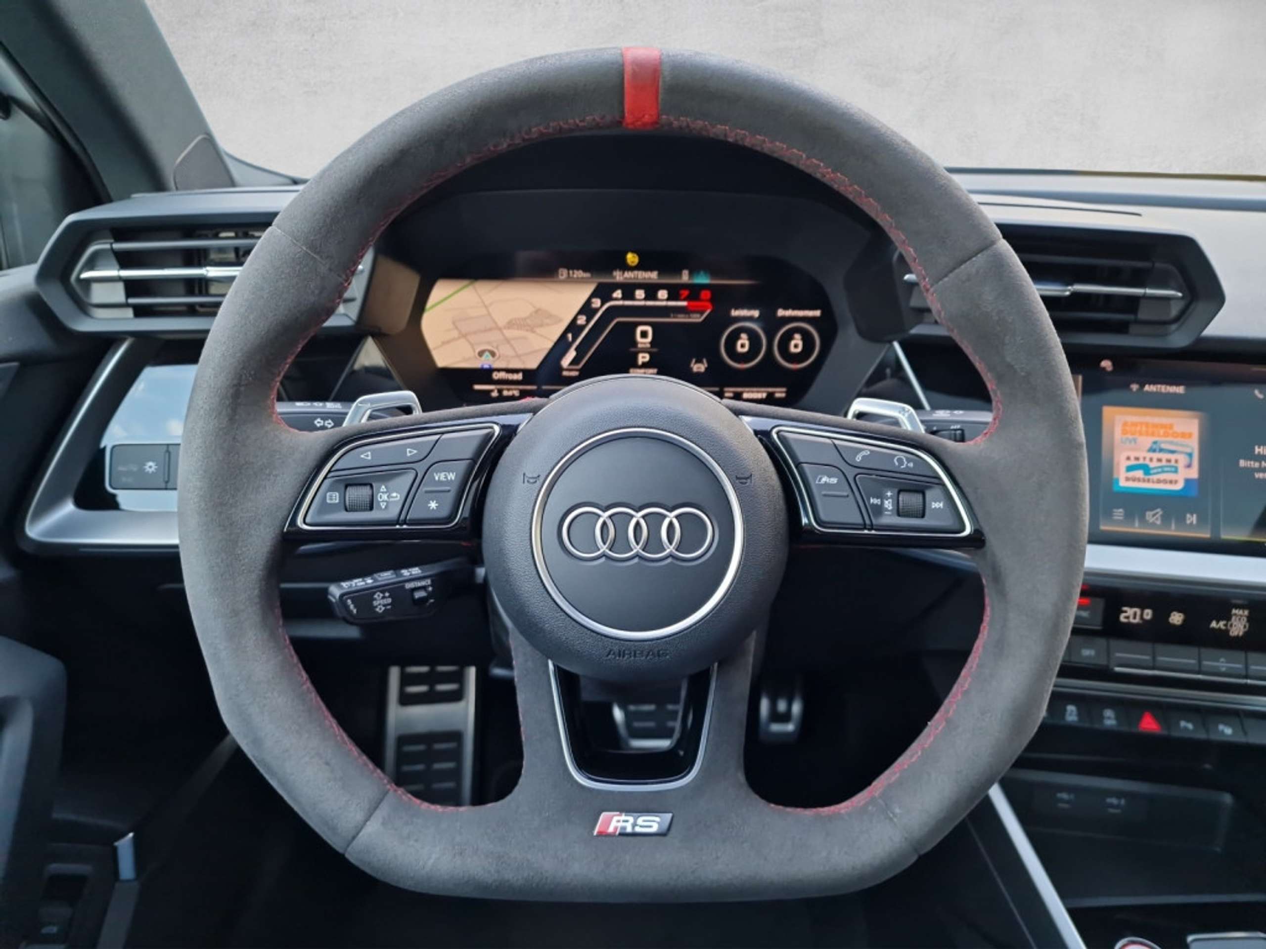 Audi - RS3