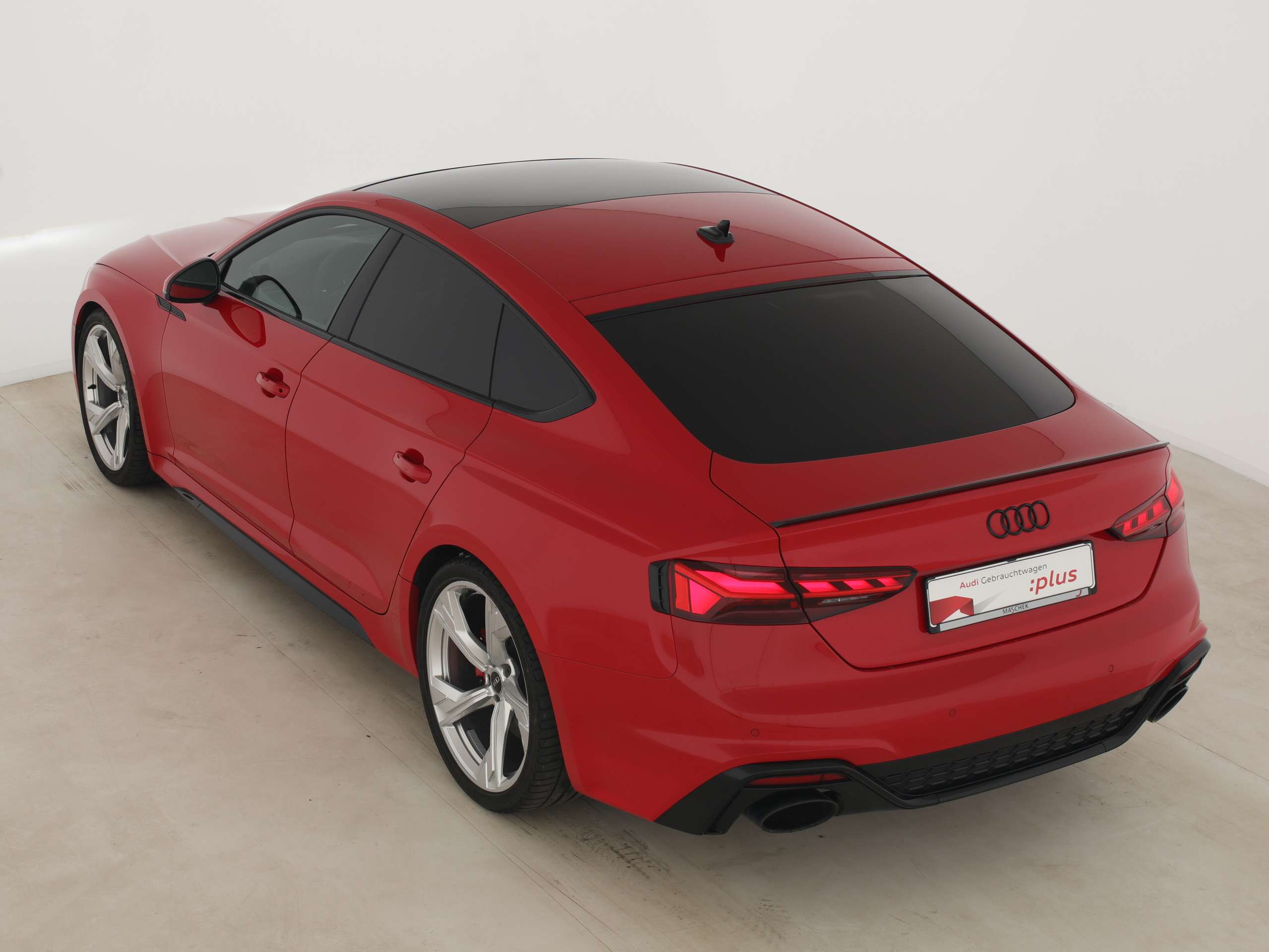 Audi - RS5