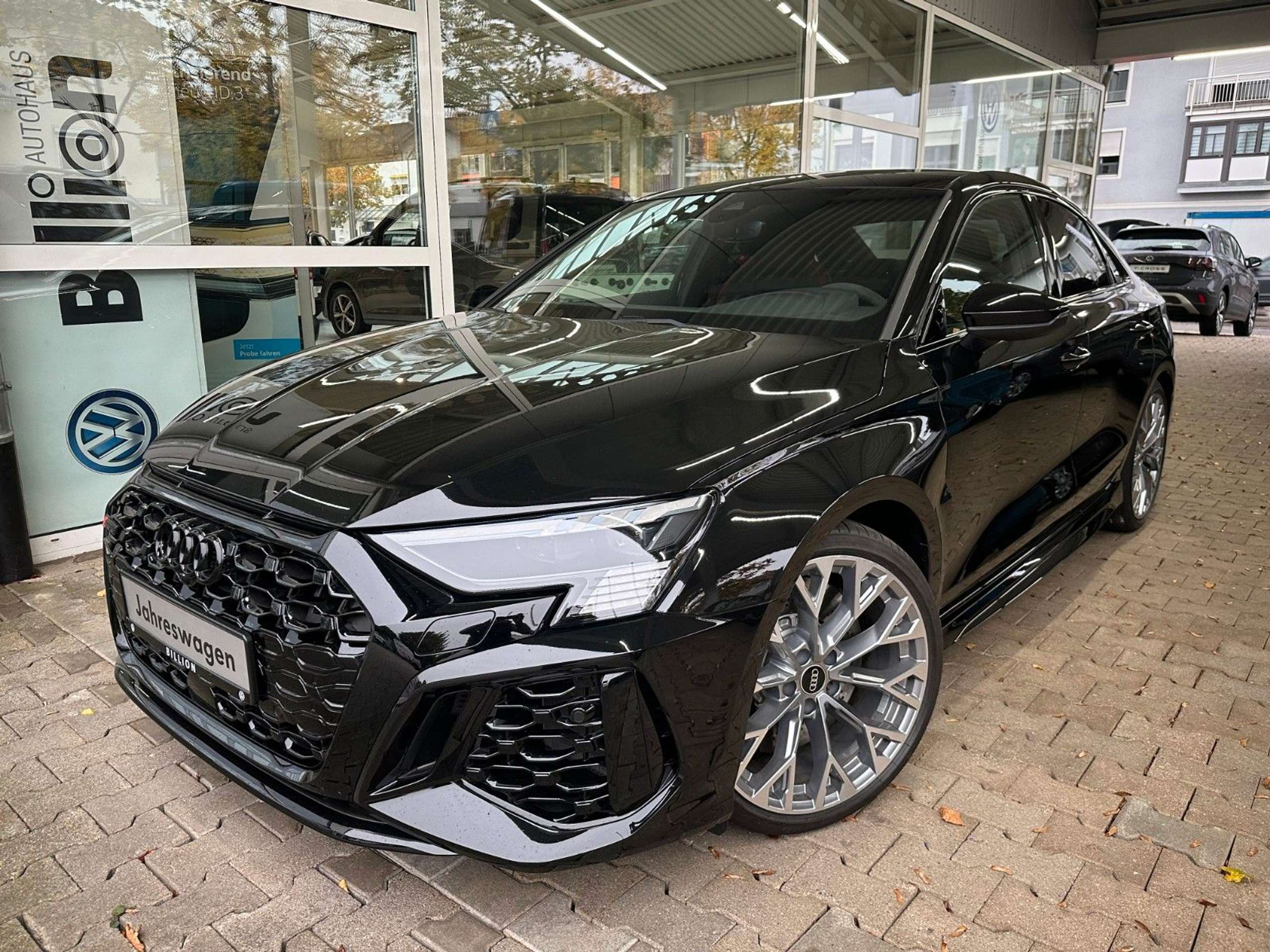 Audi - RS3