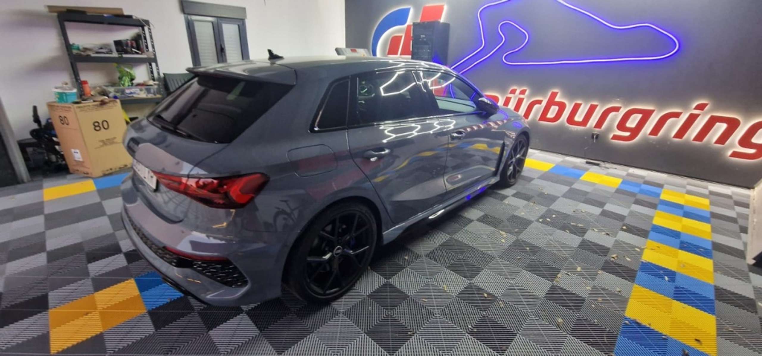 Audi - RS3