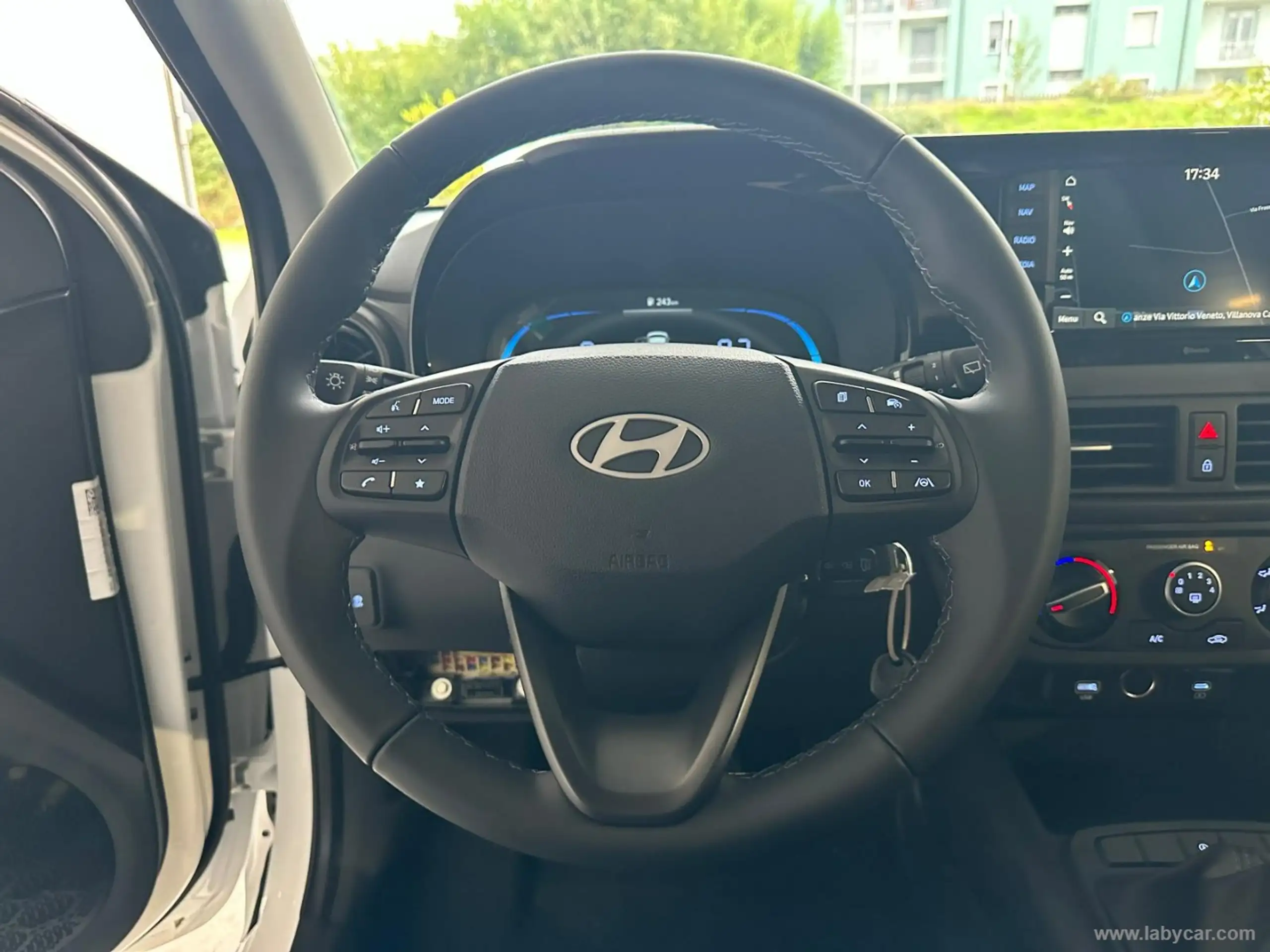 Hyundai - i10