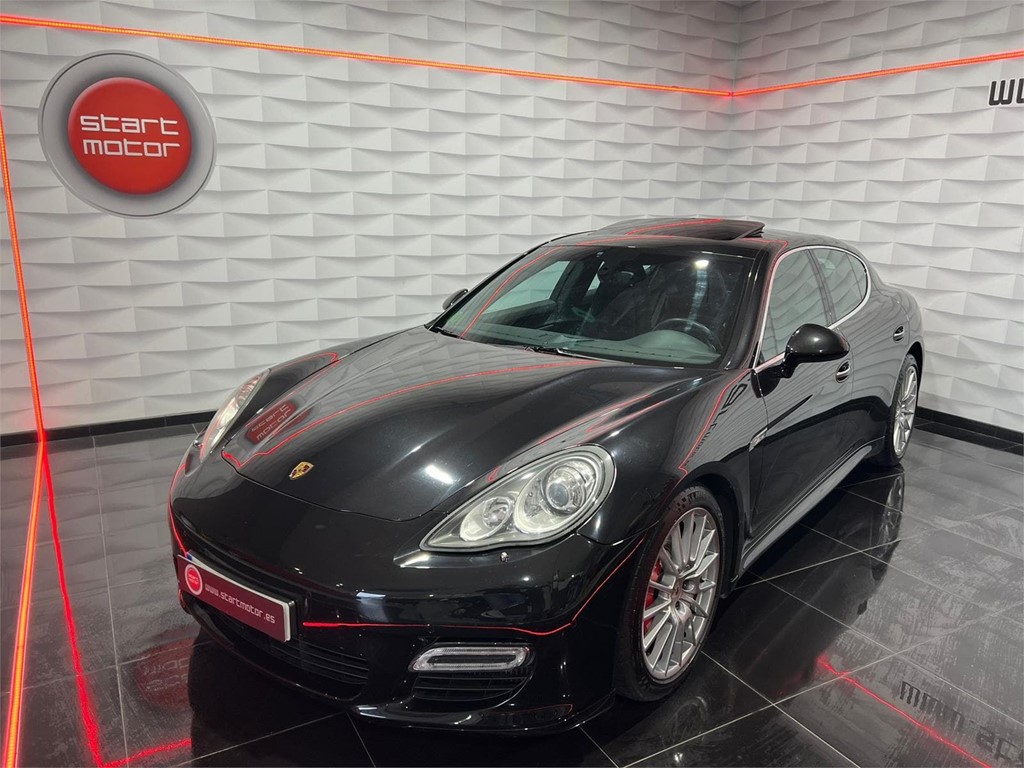 Porsche - Panamera