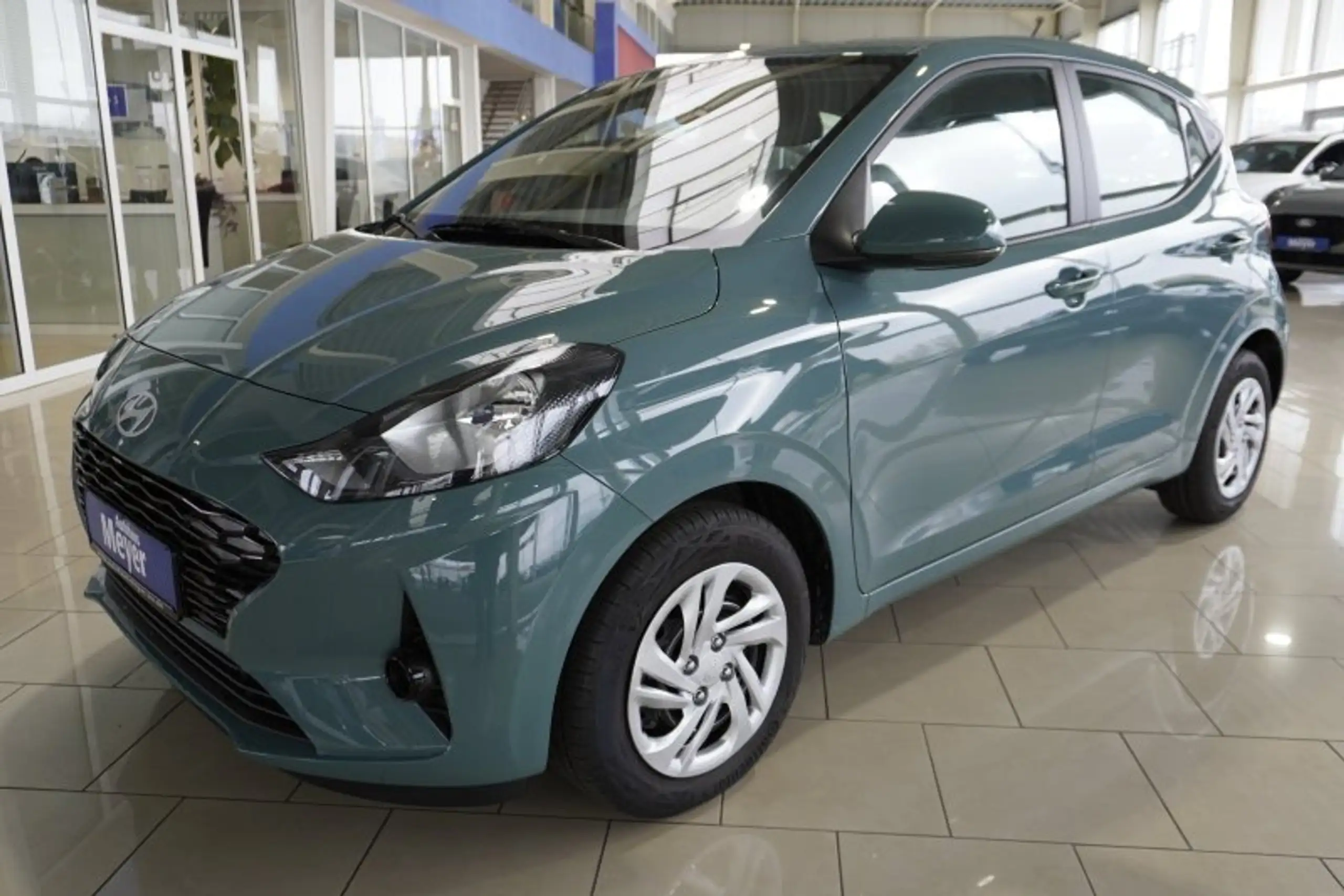 Hyundai - i10