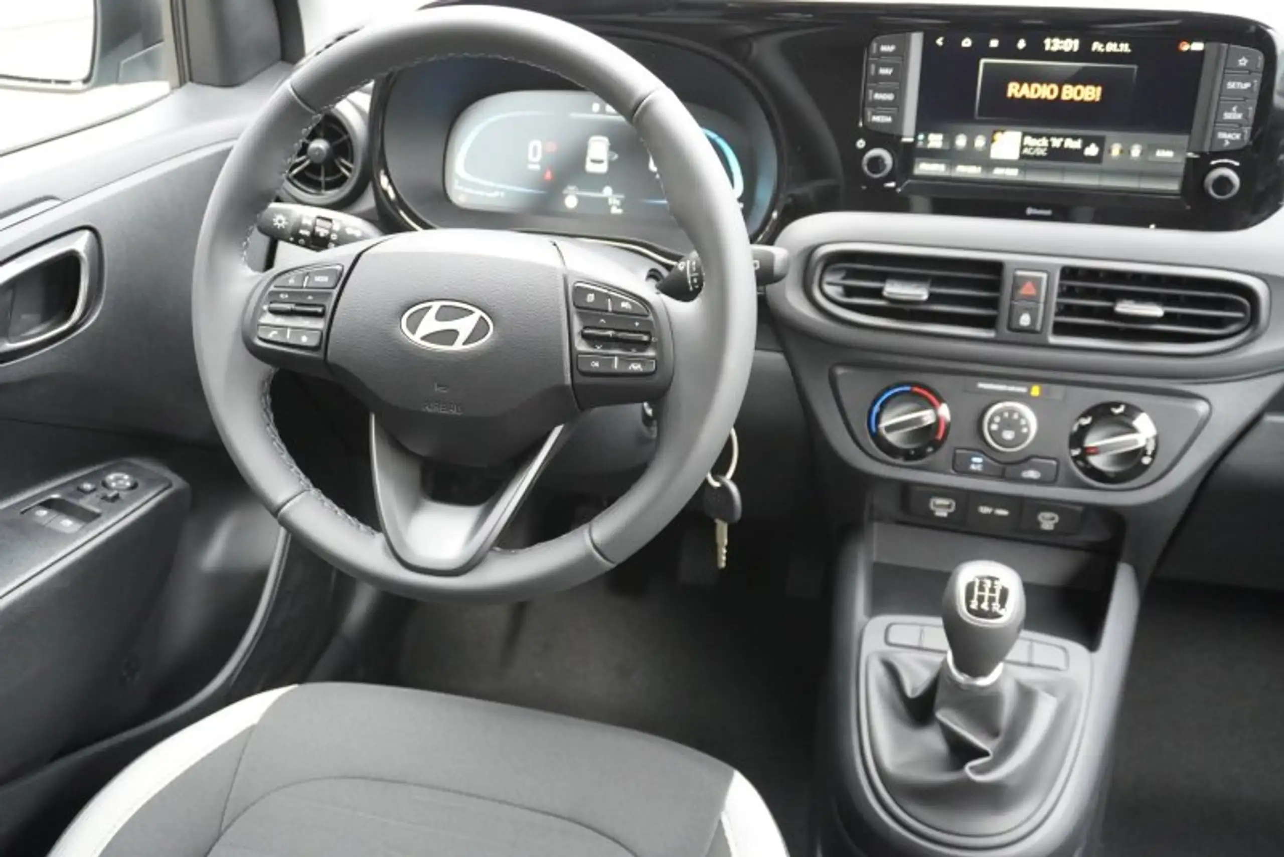 Hyundai - i10