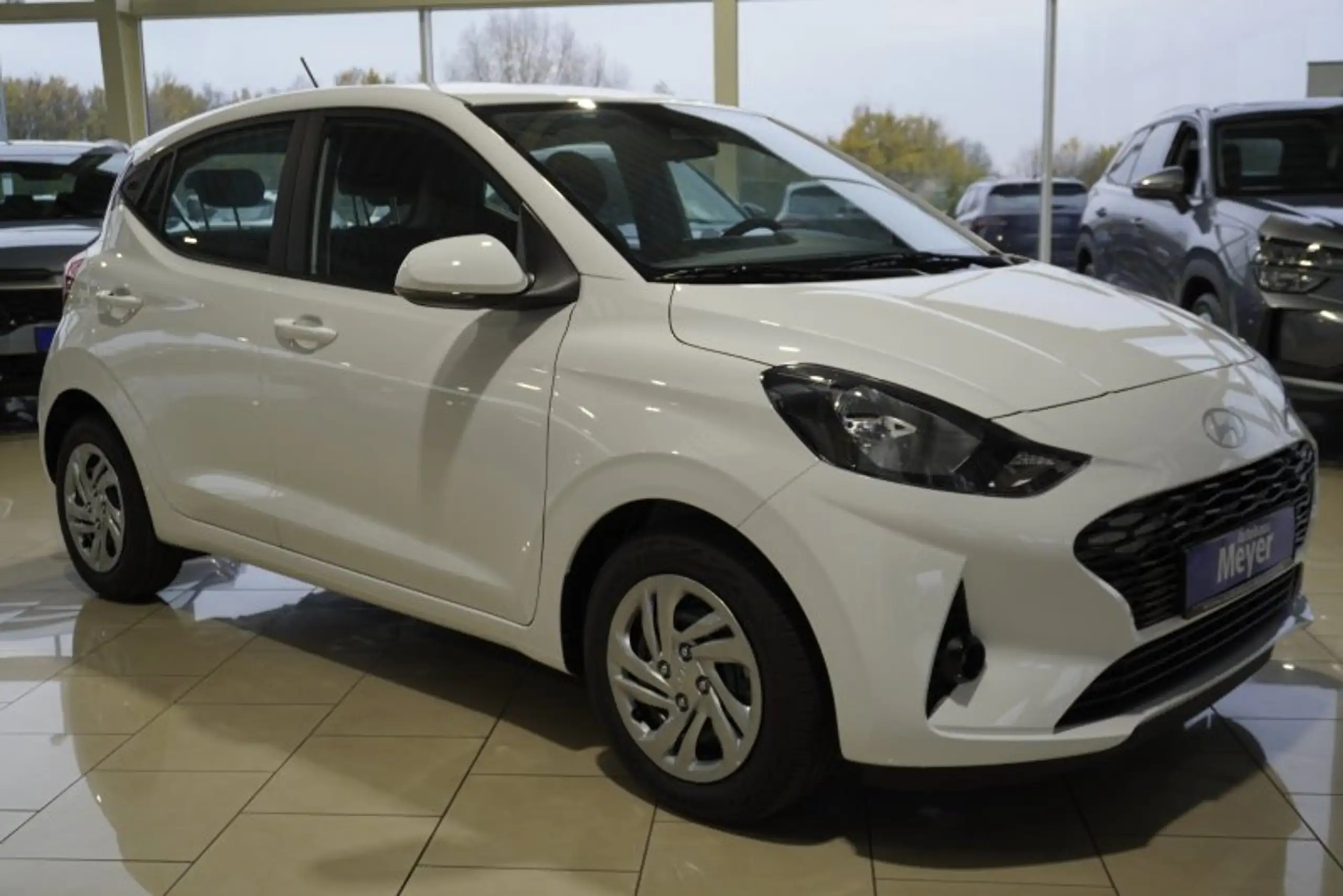 Hyundai - i10