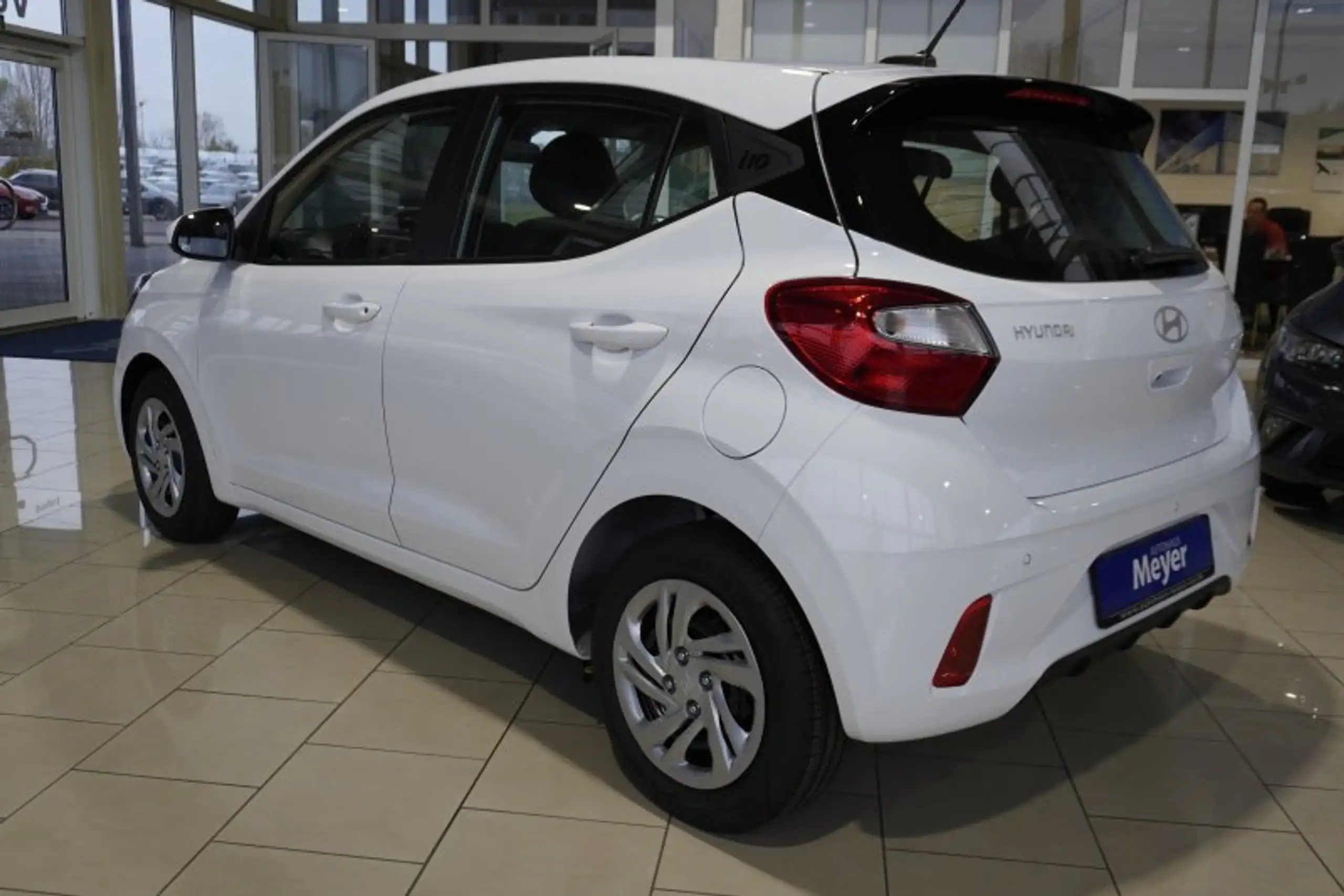 Hyundai - i10