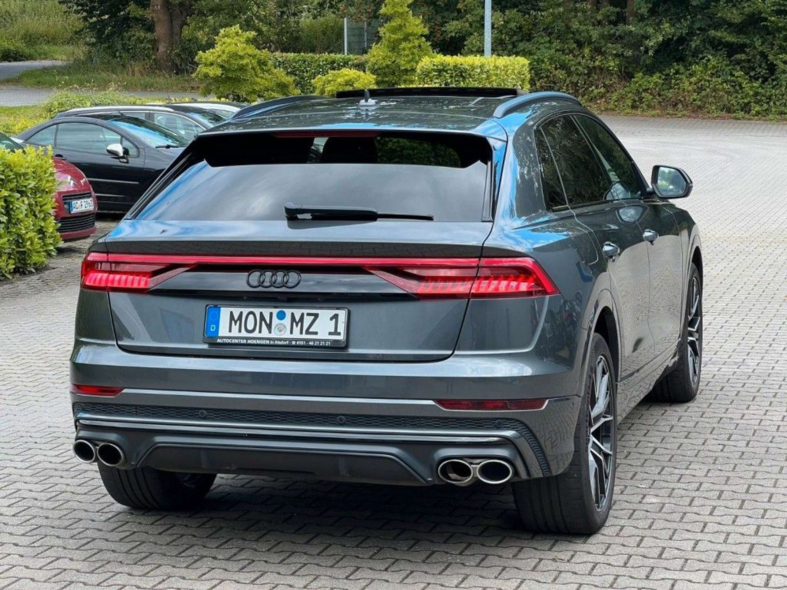 Audi - SQ8