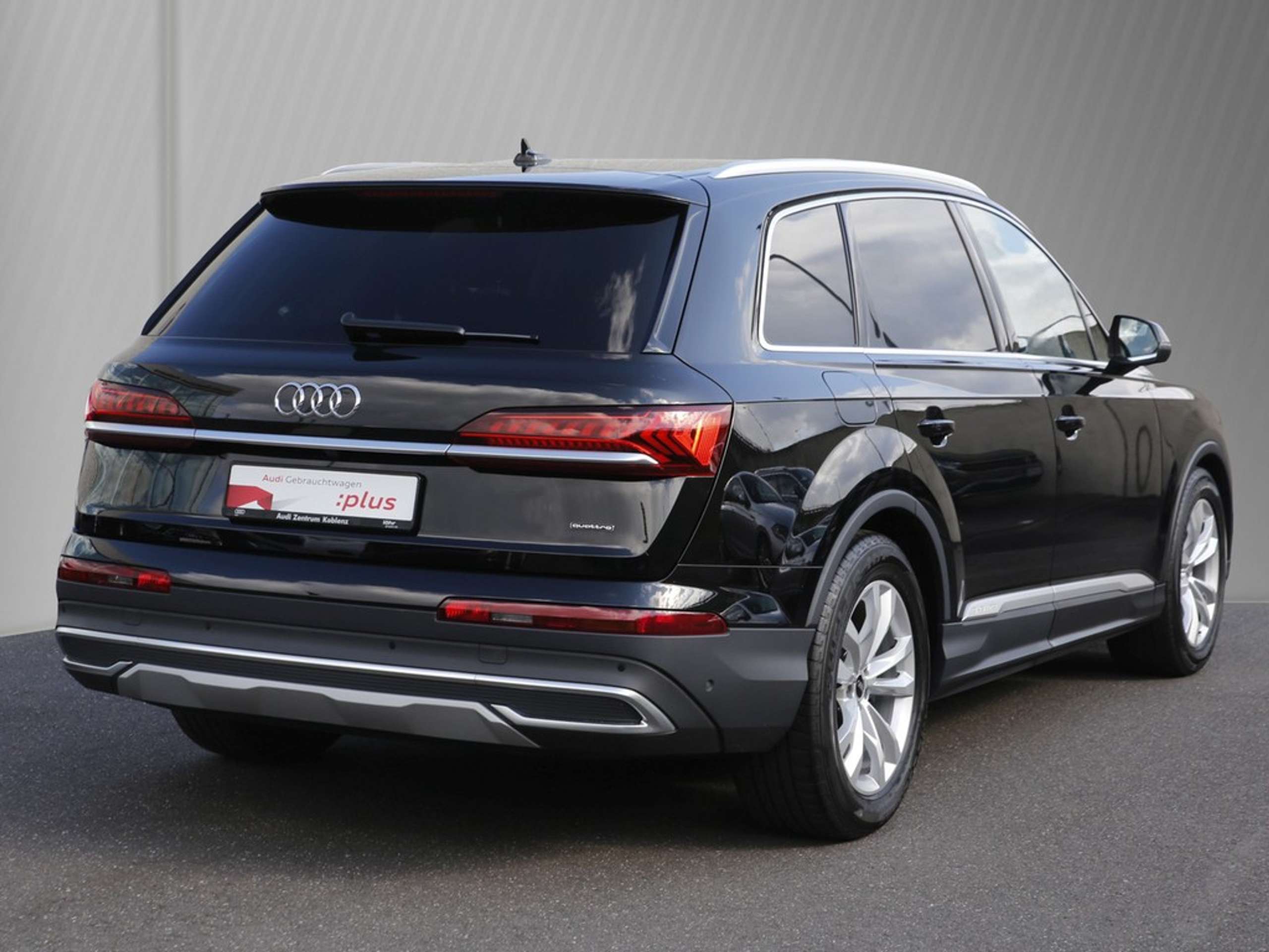 Audi - Q7