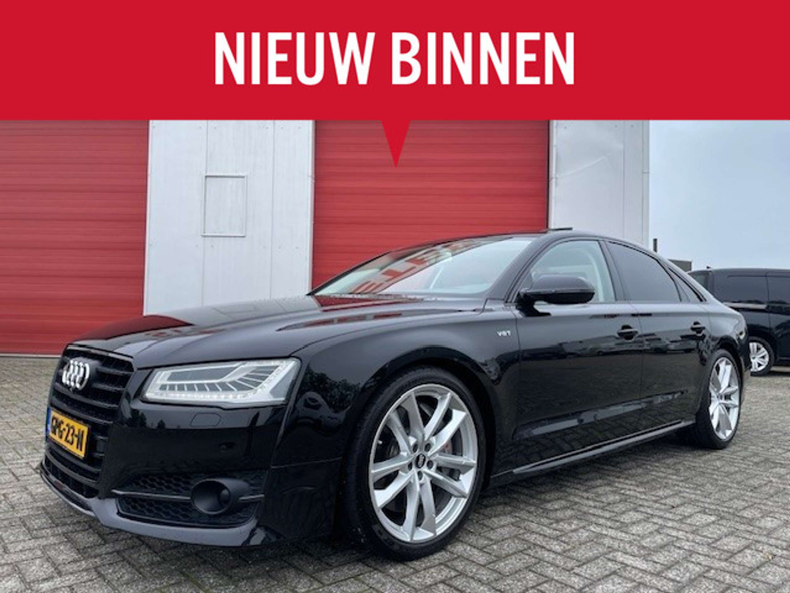 Audi - S8