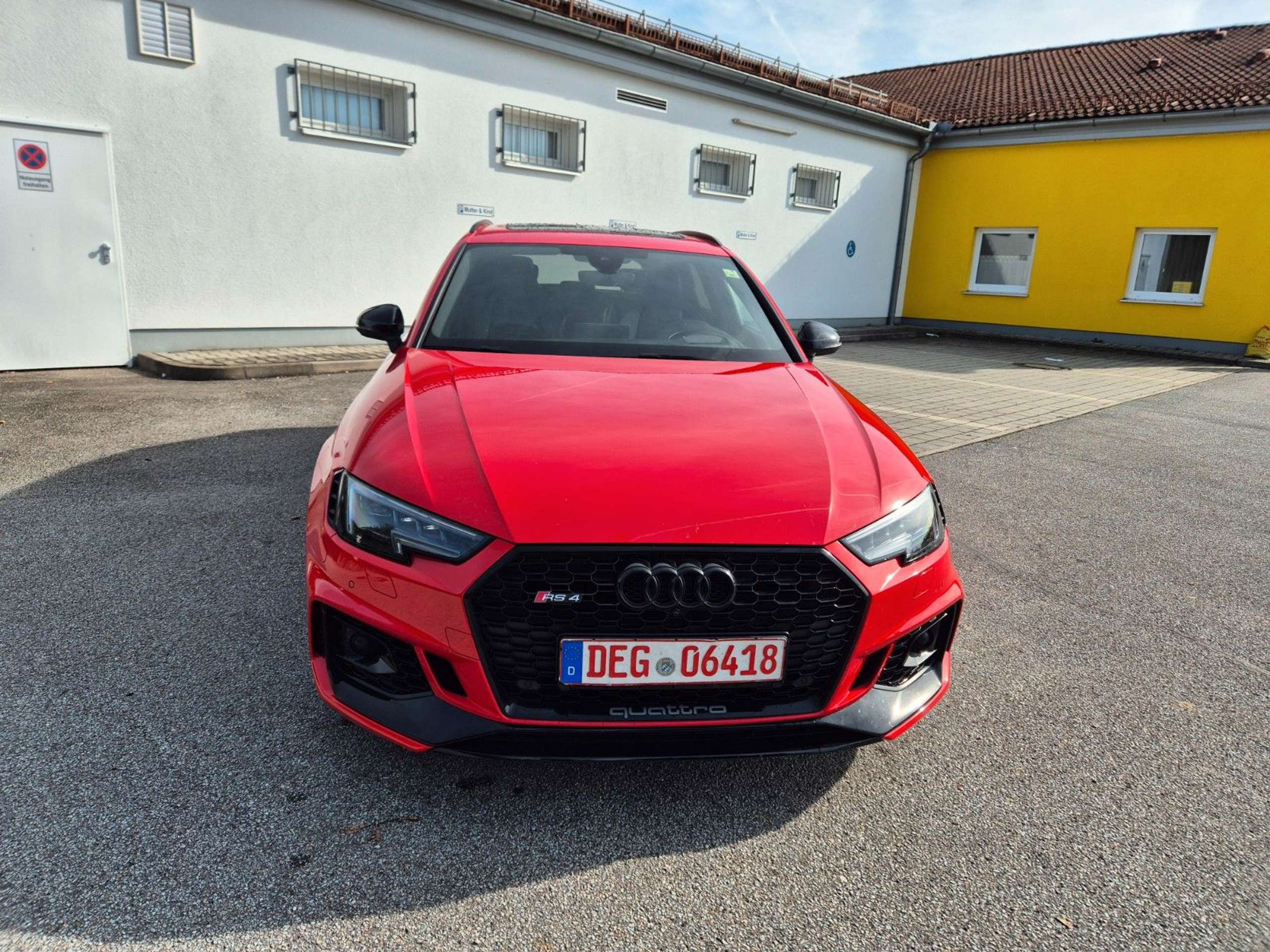 Audi - RS4