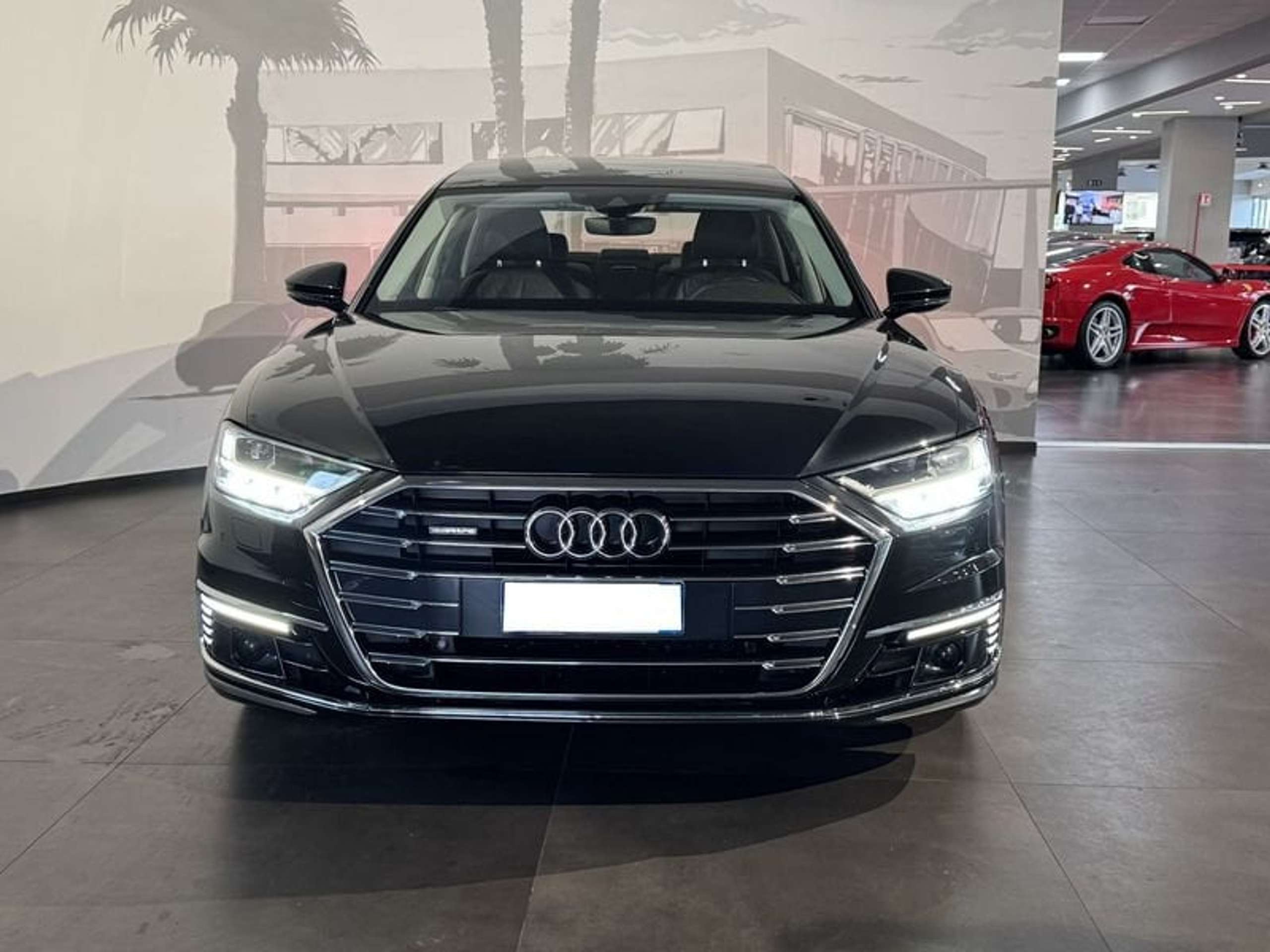 Audi - A8