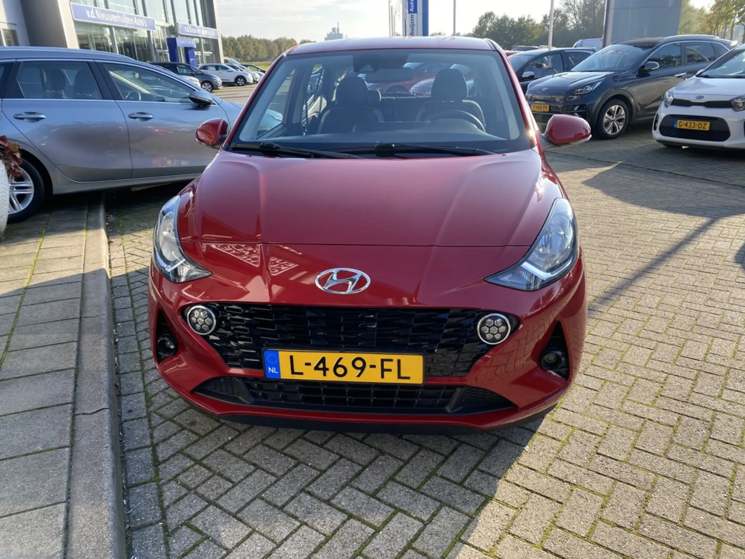 Hyundai - i10