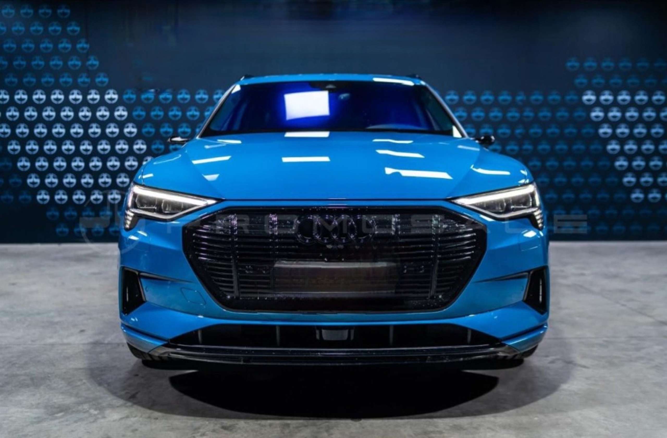 Audi - e-tron