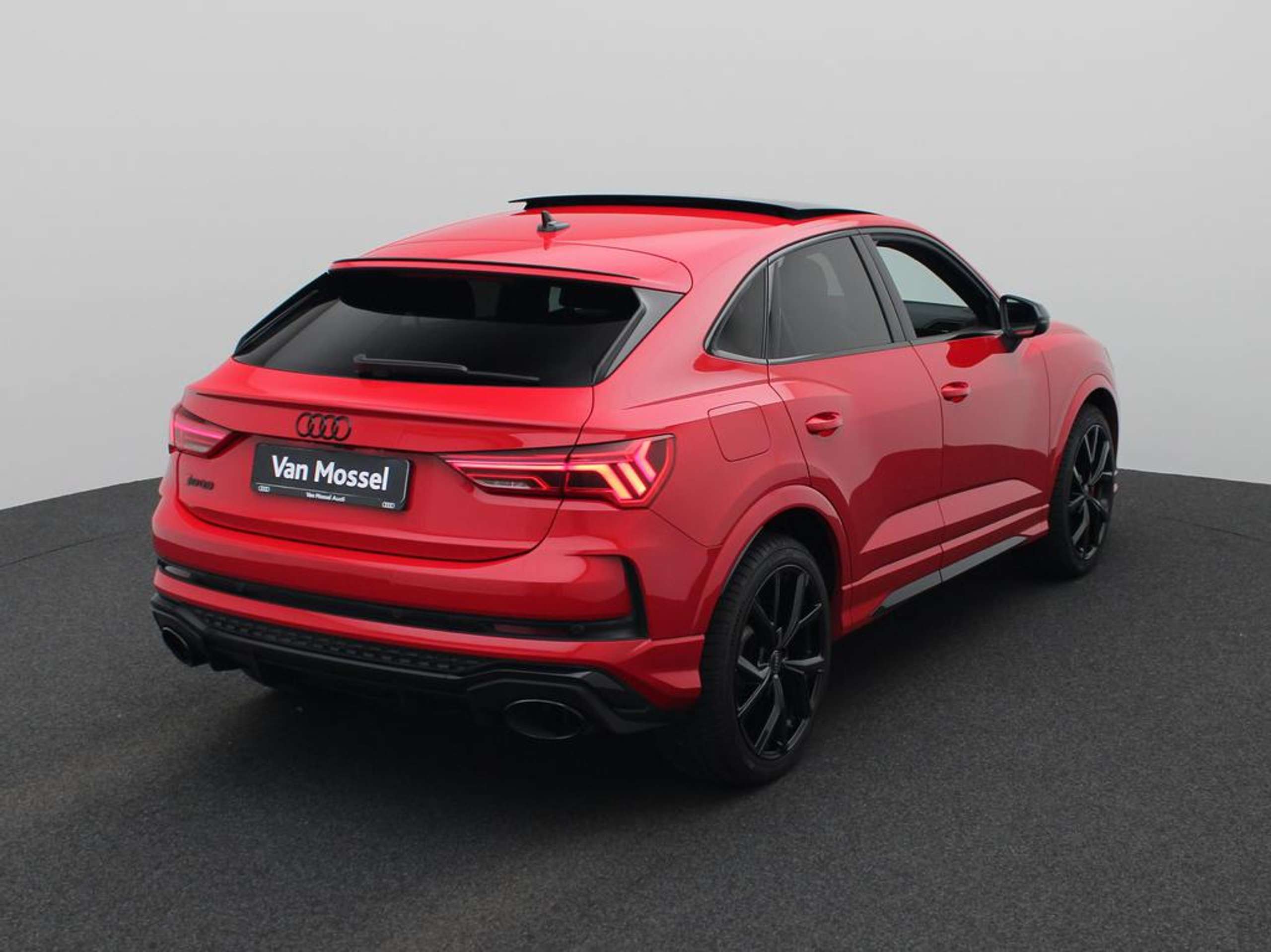 Audi - RS Q3