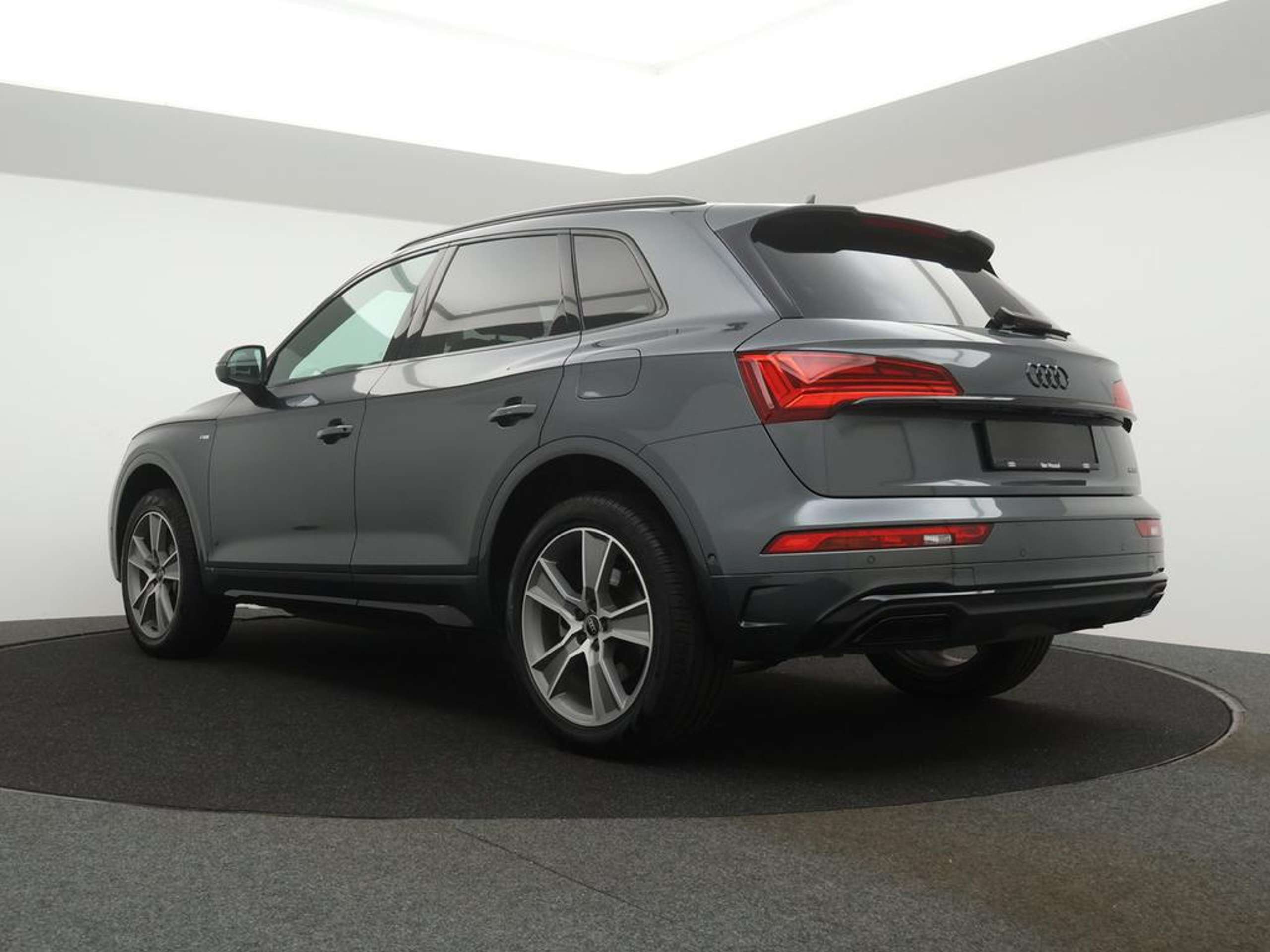 Audi - Q5