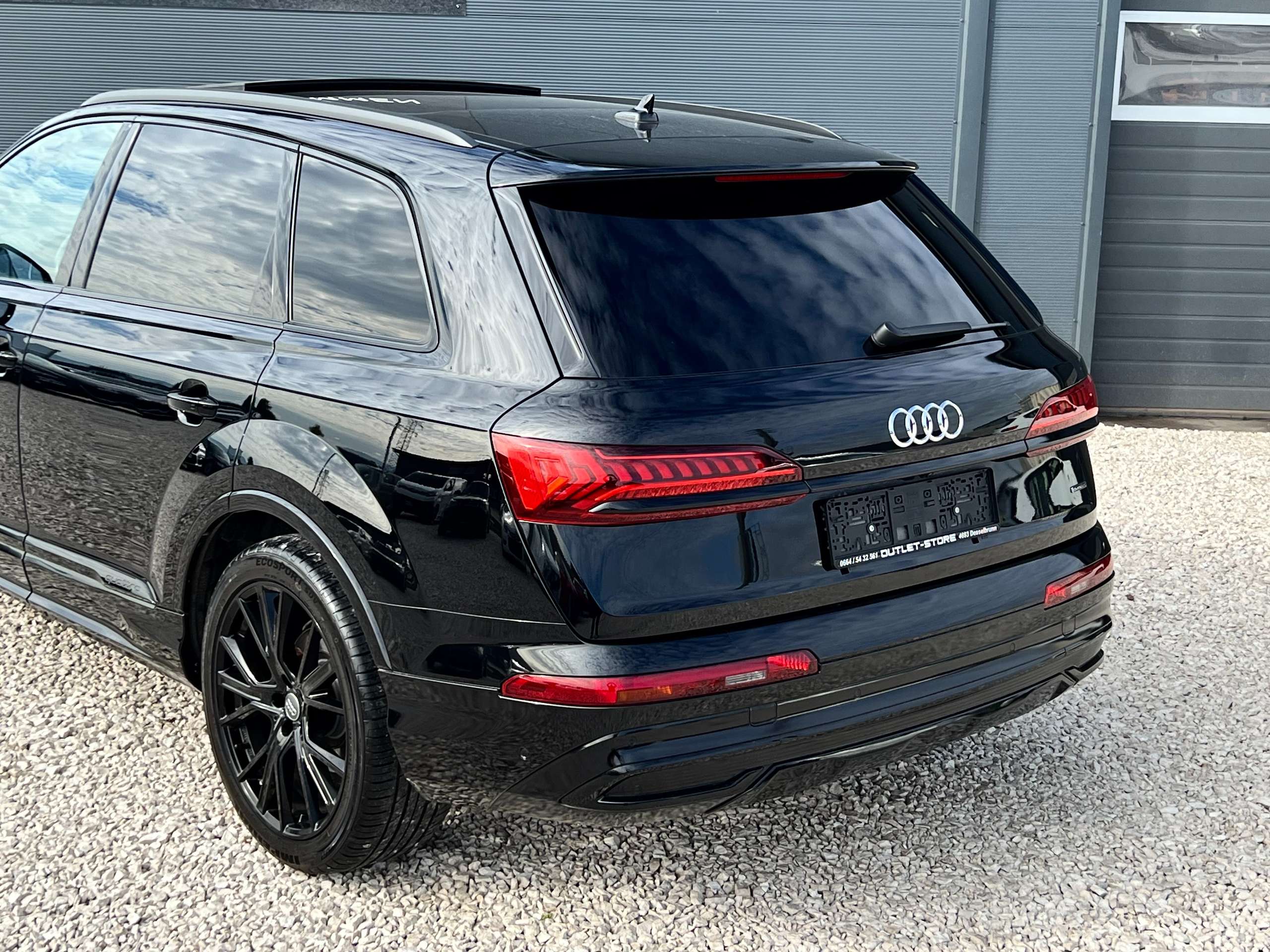 Audi - Q7