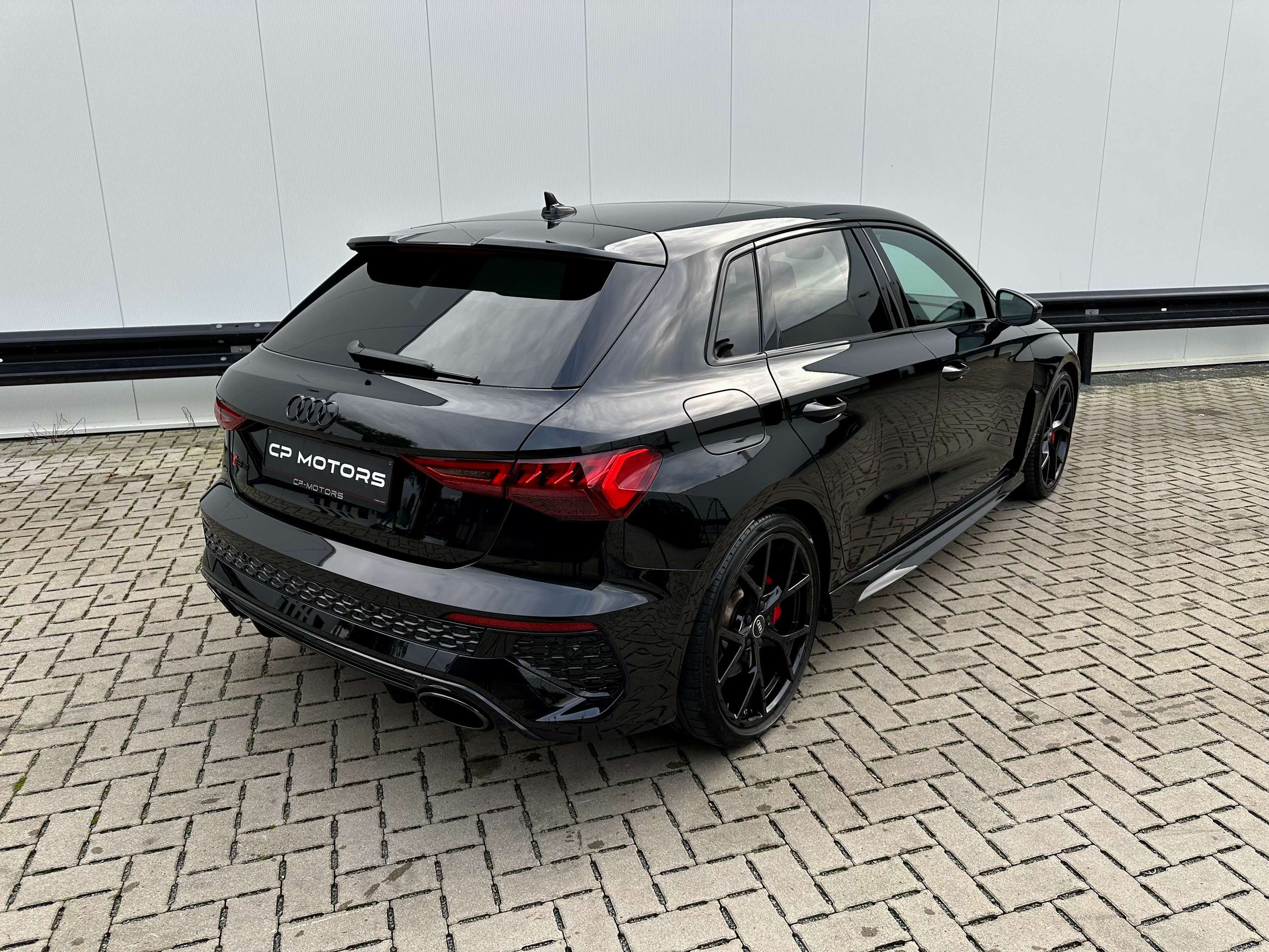 Audi - RS3