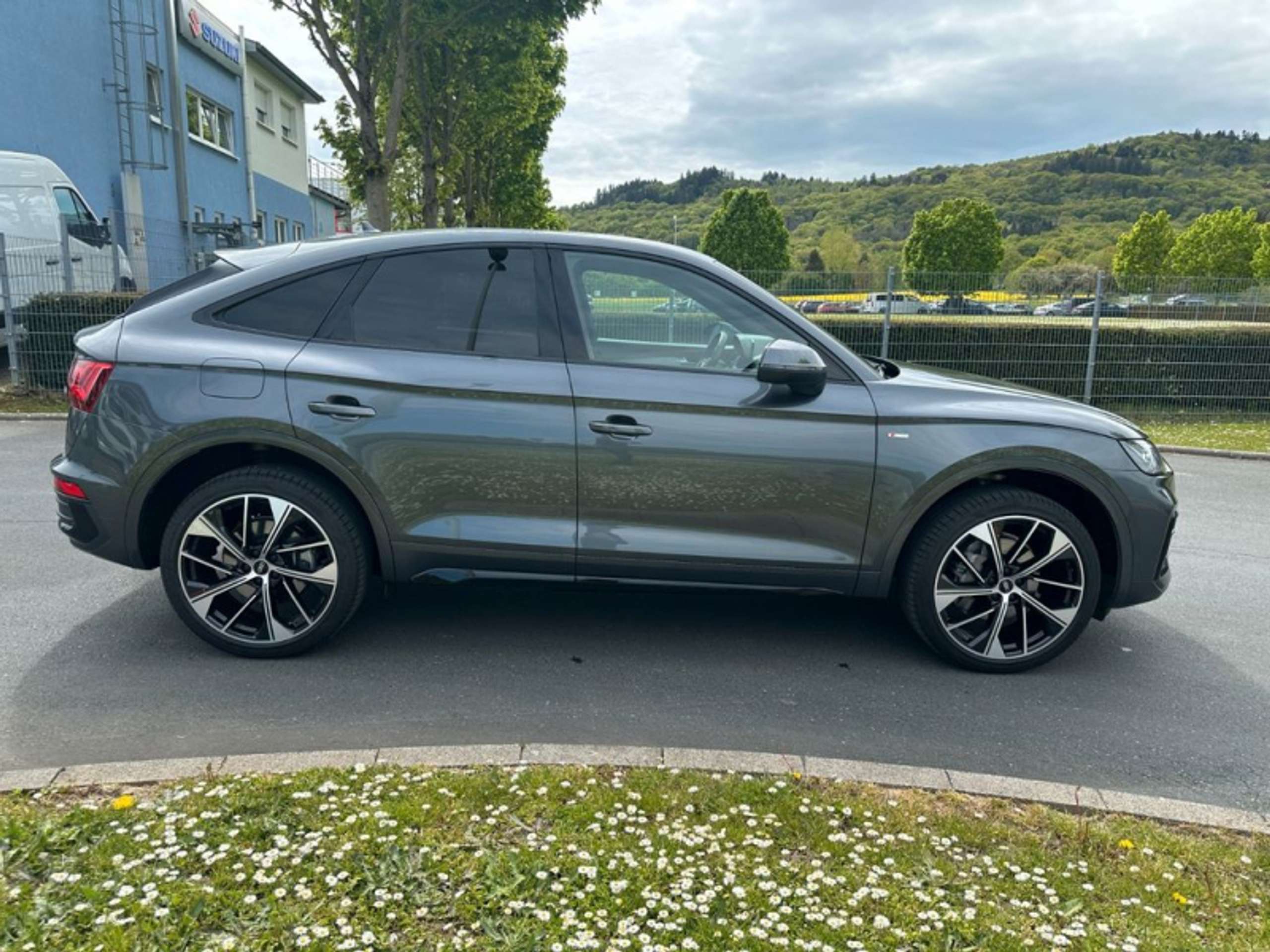 Audi - Q5