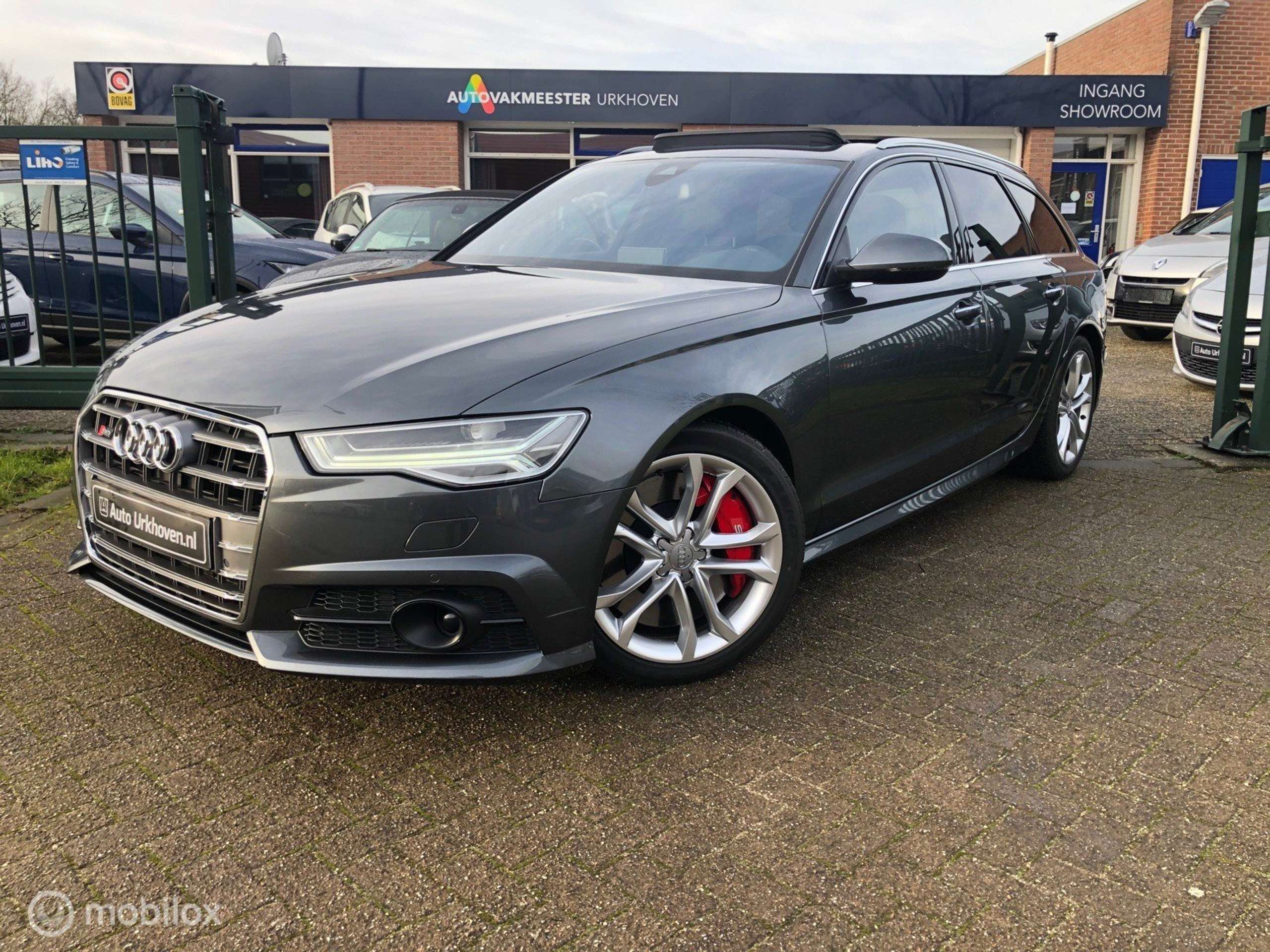 Audi - S6