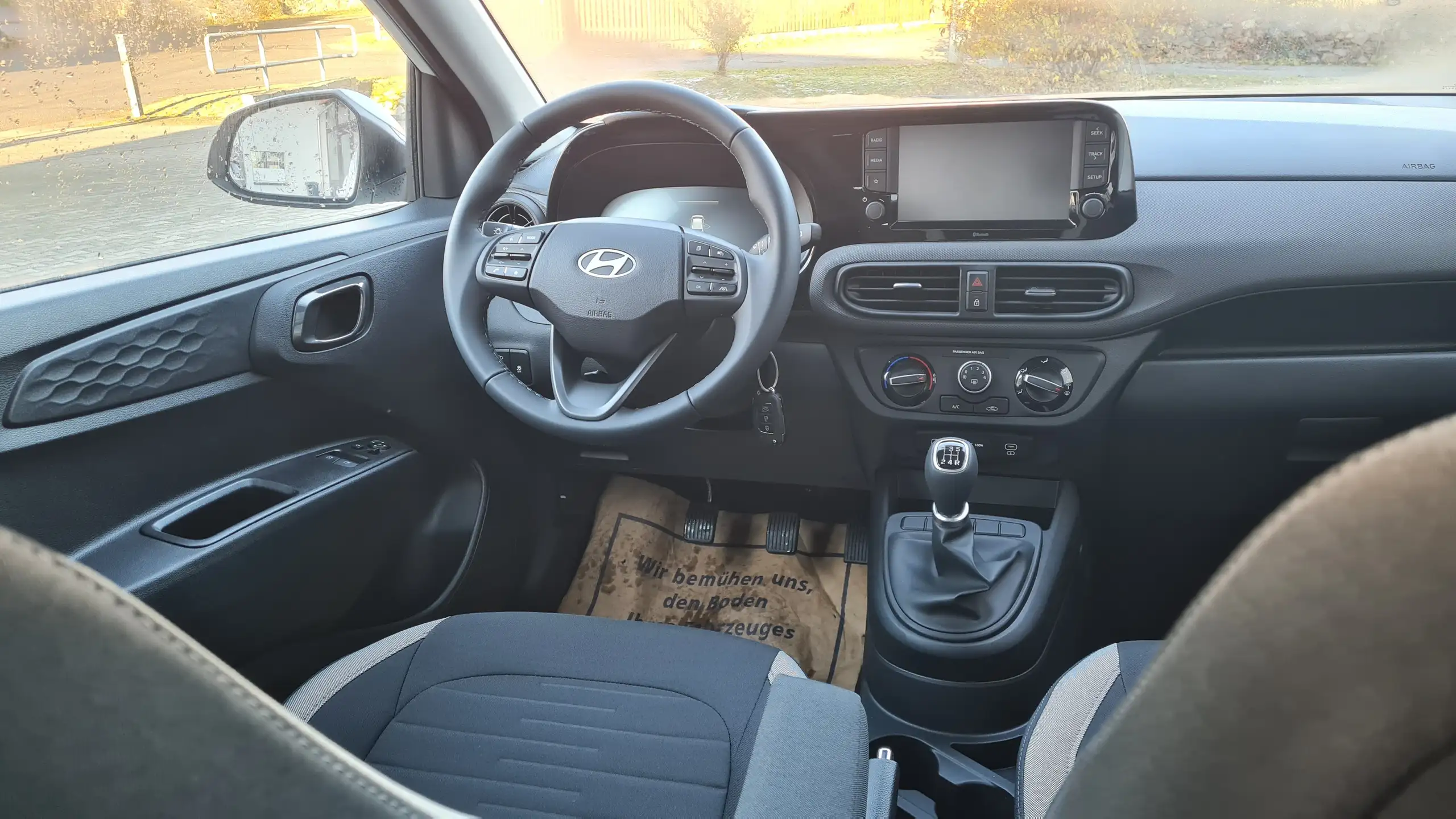 Hyundai - i10