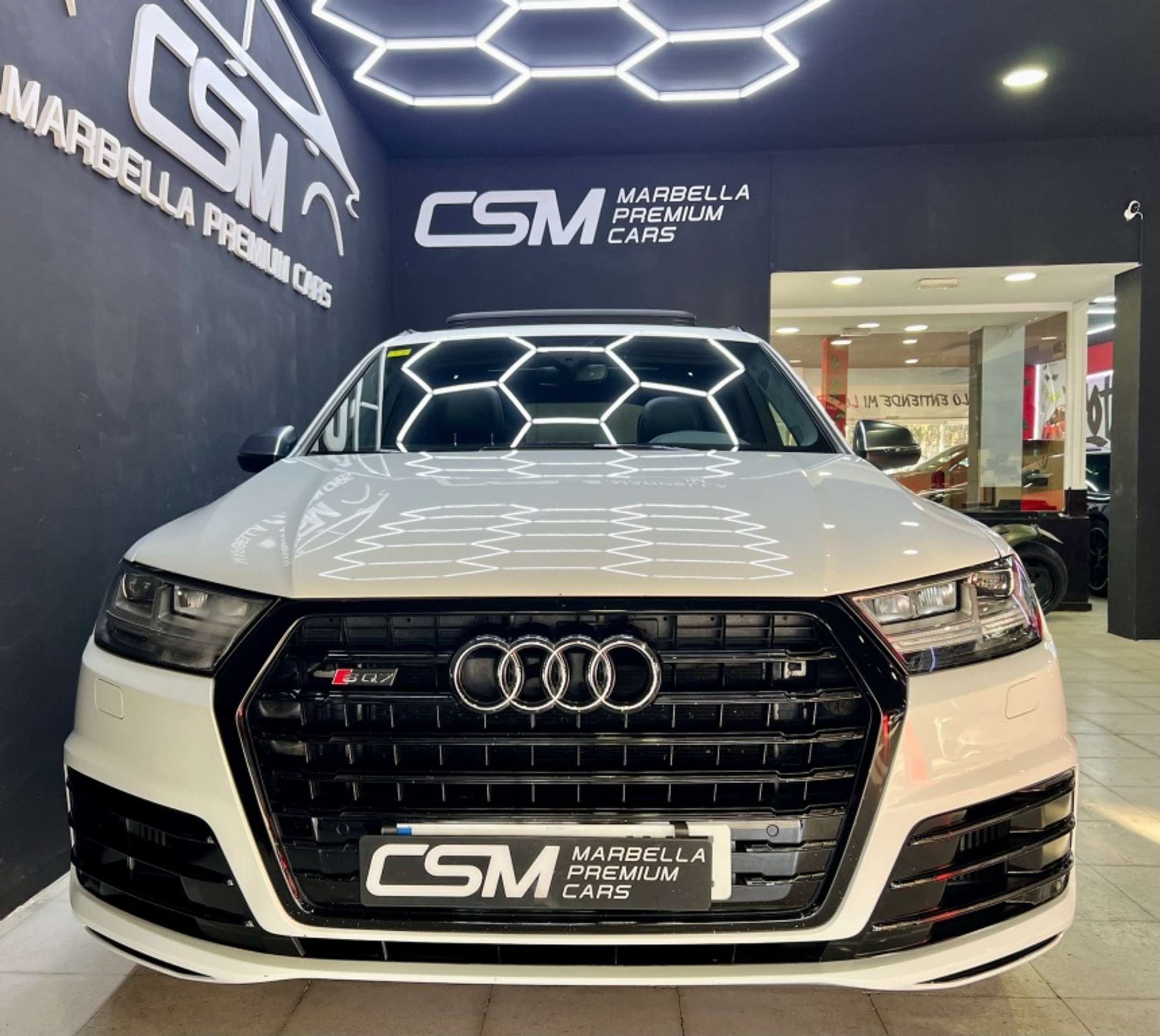 Audi - SQ7