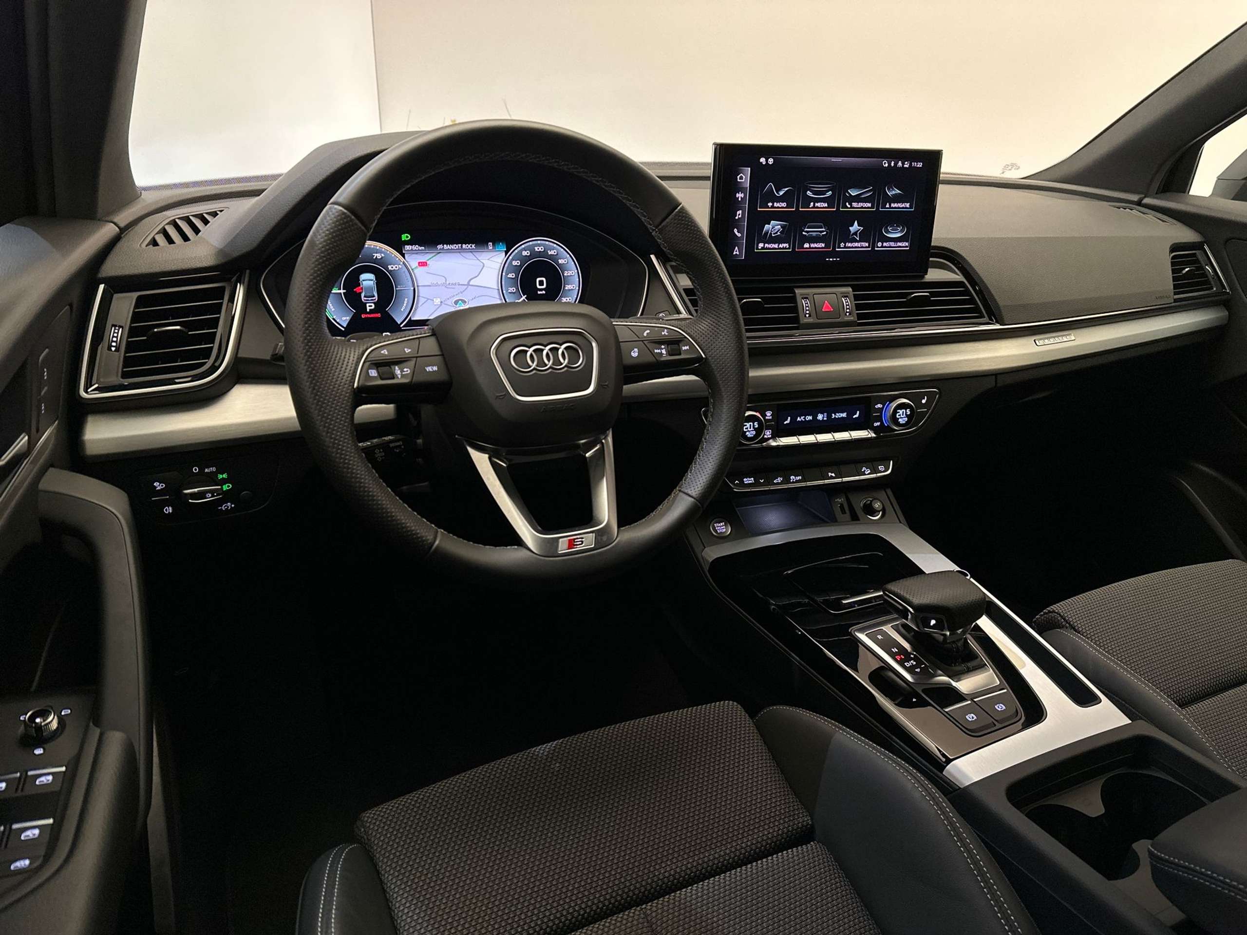 Audi - Q5